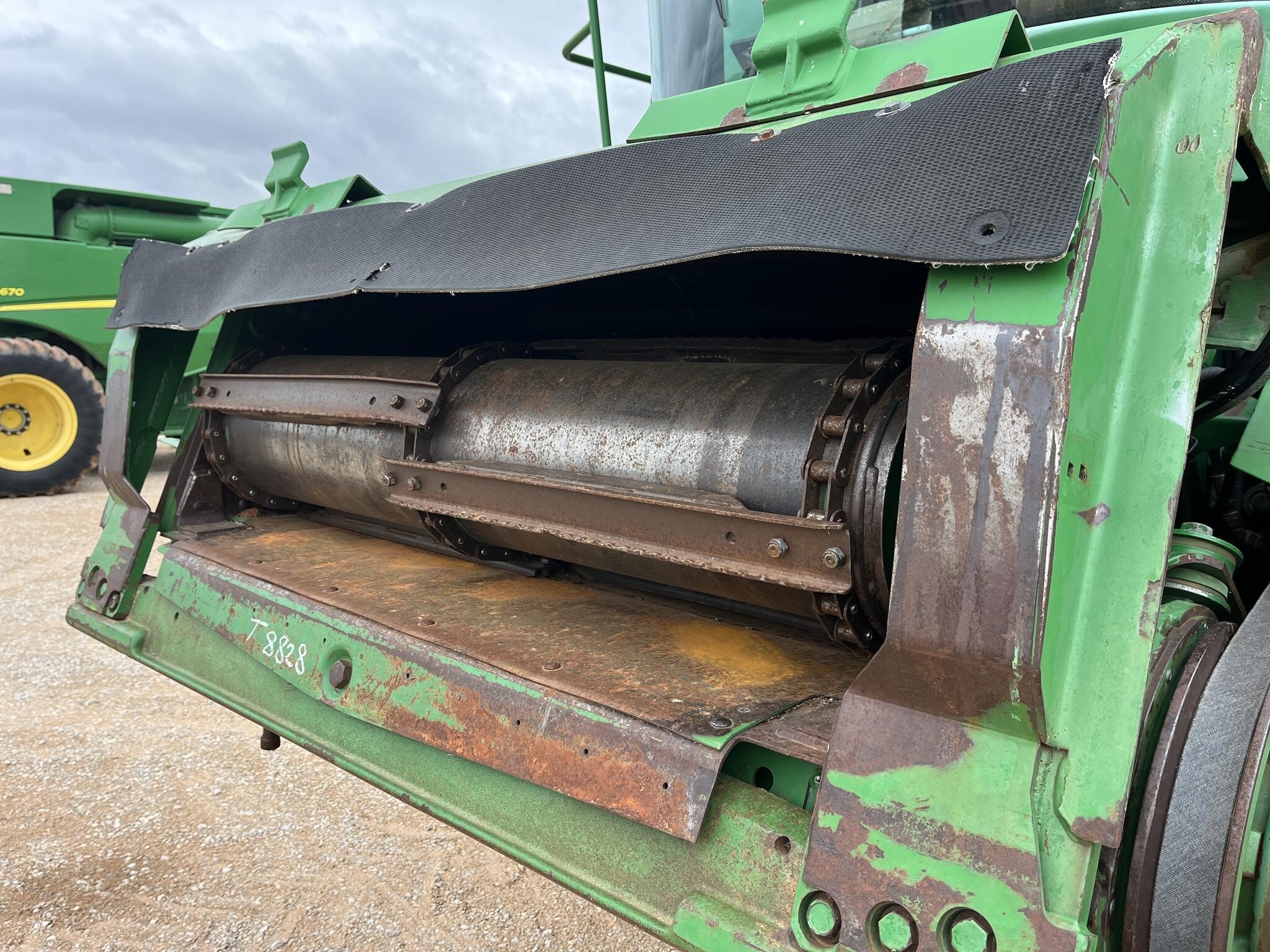 2000 John Deere 9650 STS Combine