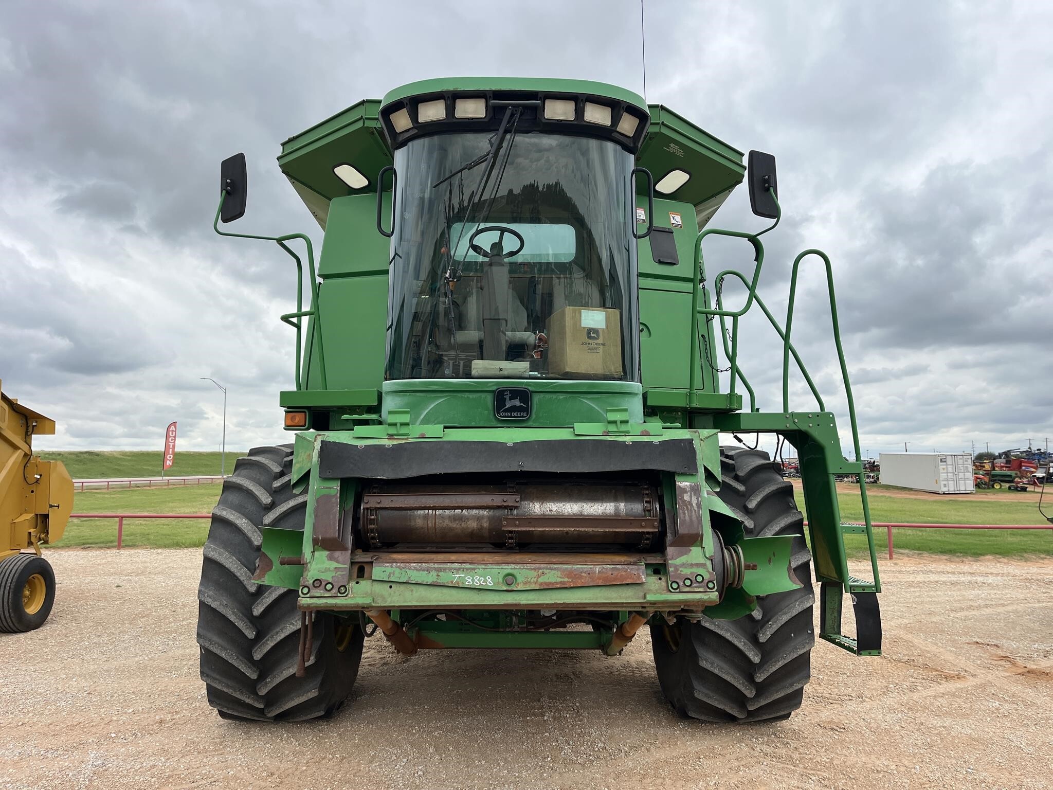 2000 John Deere 9650 STS Combine
