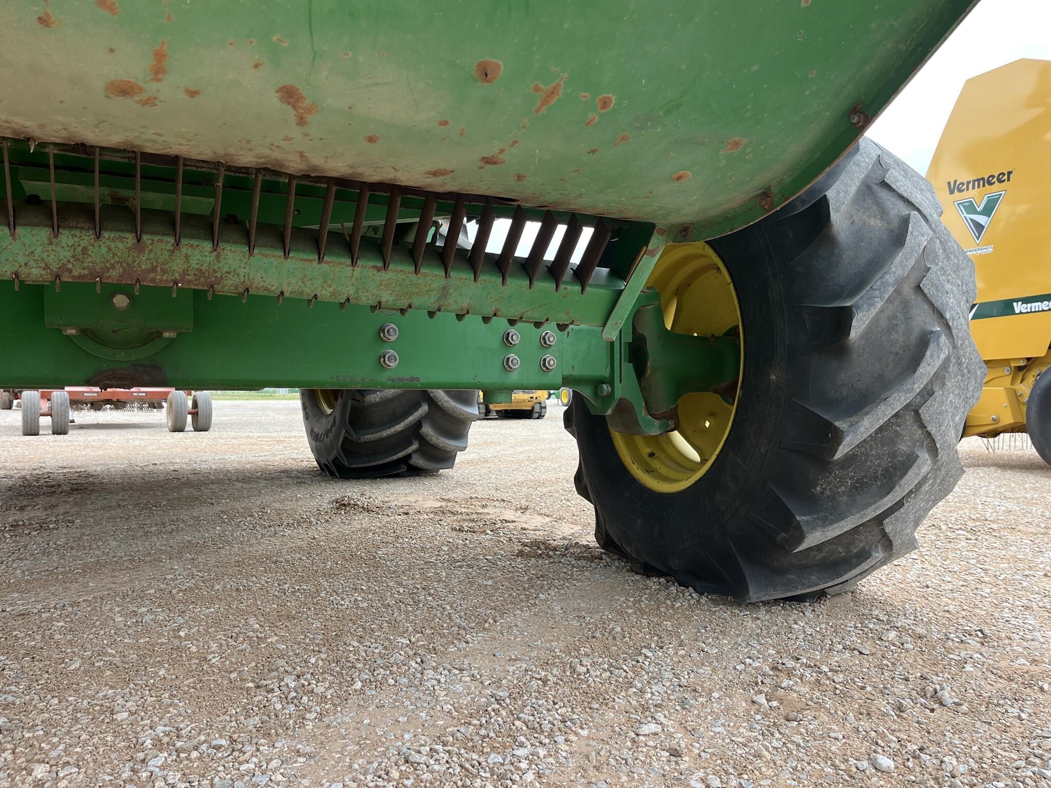 2000 John Deere 9650 STS Combine