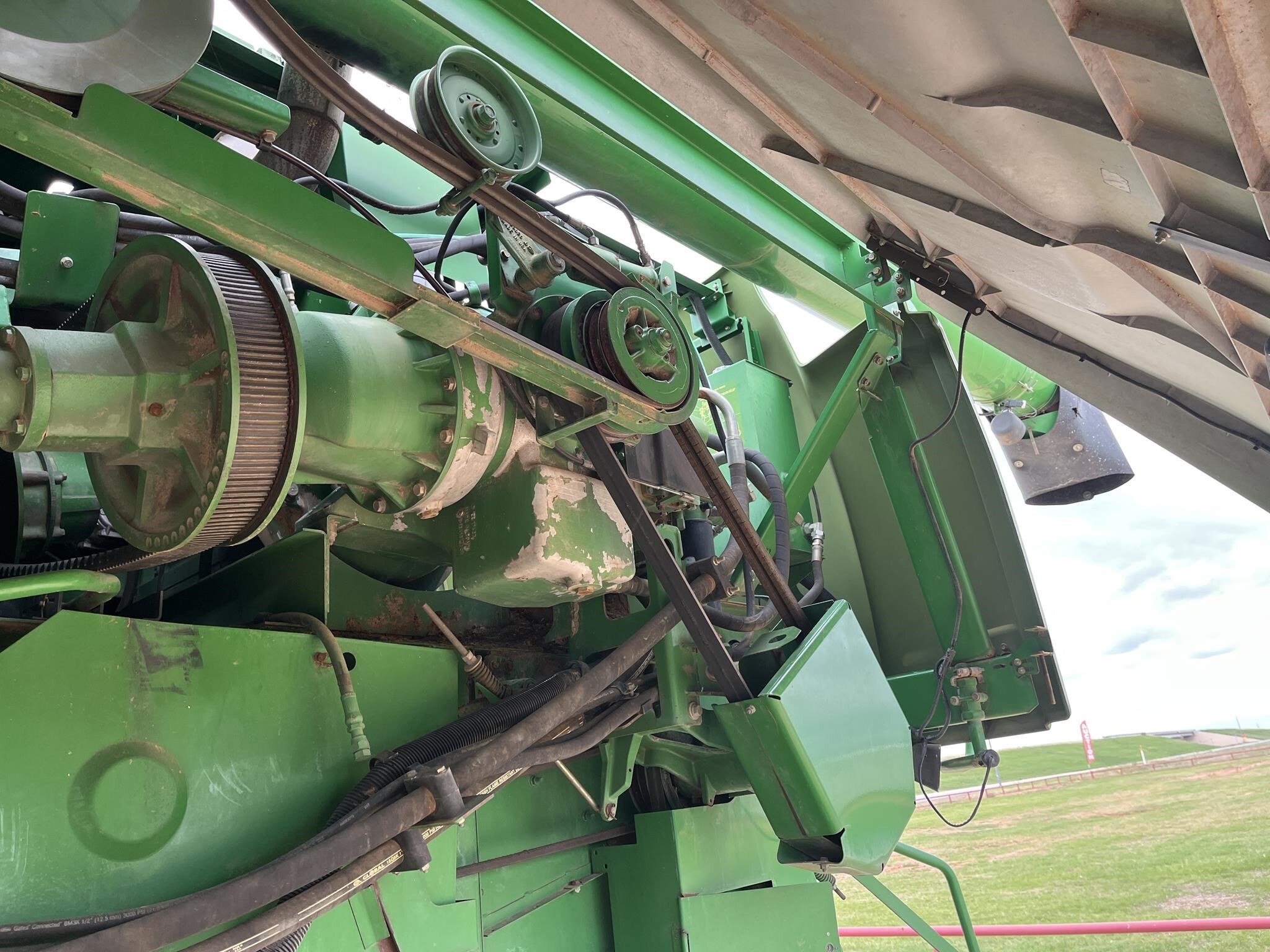2000 John Deere 9650 STS Combine