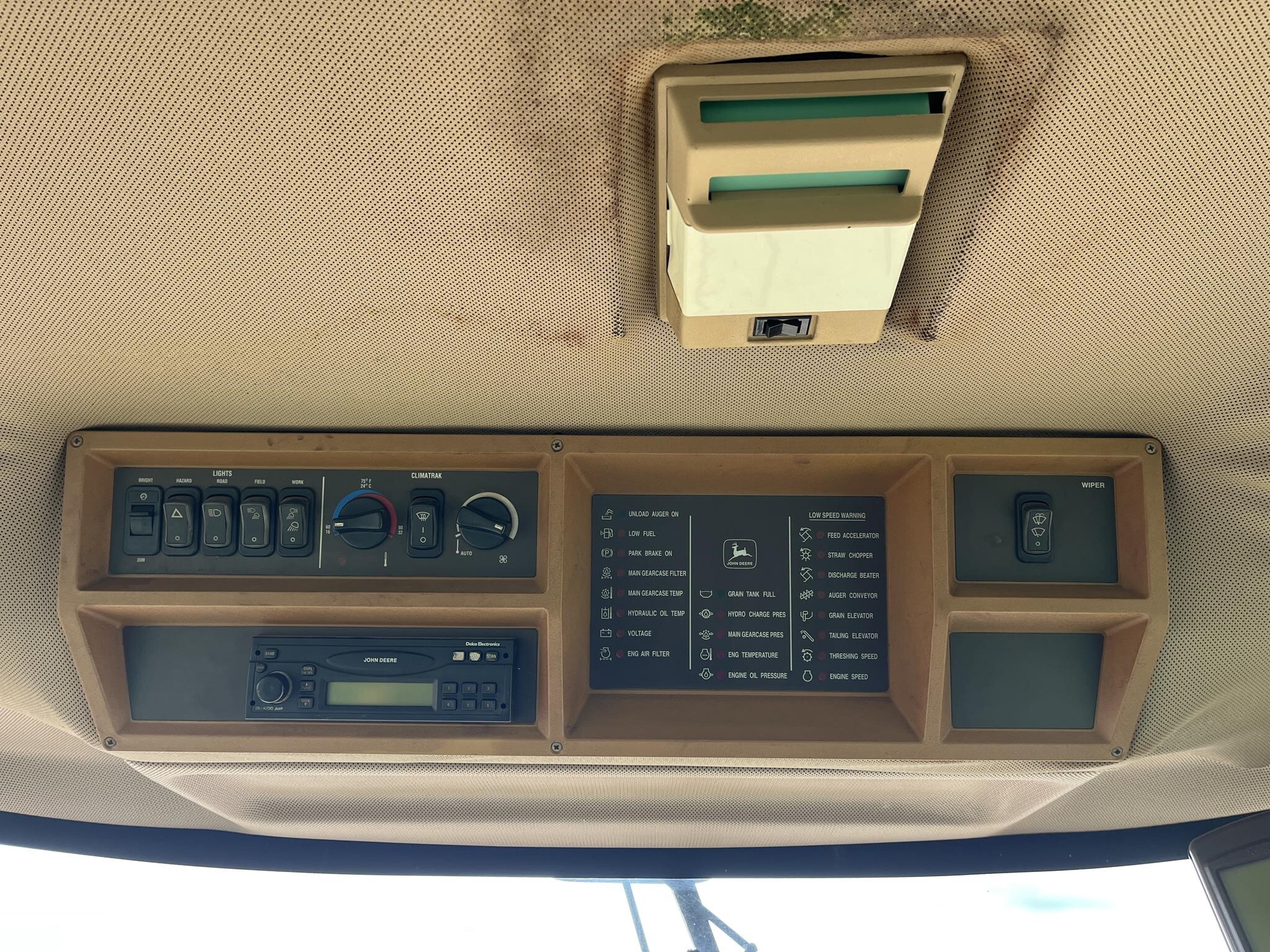 2000 John Deere 9650 STS Combine