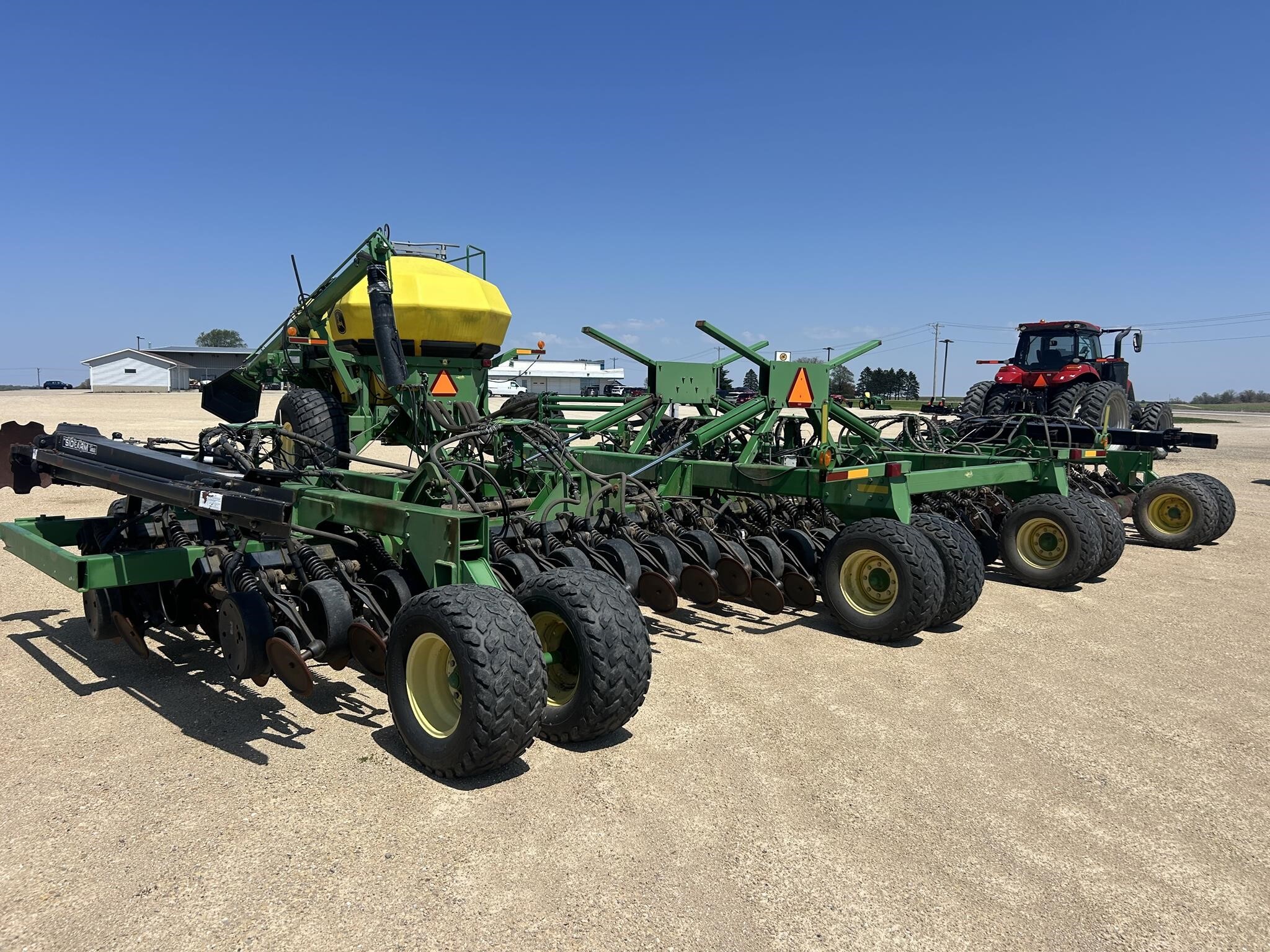  John Deere 1890 CCS Air Seeder