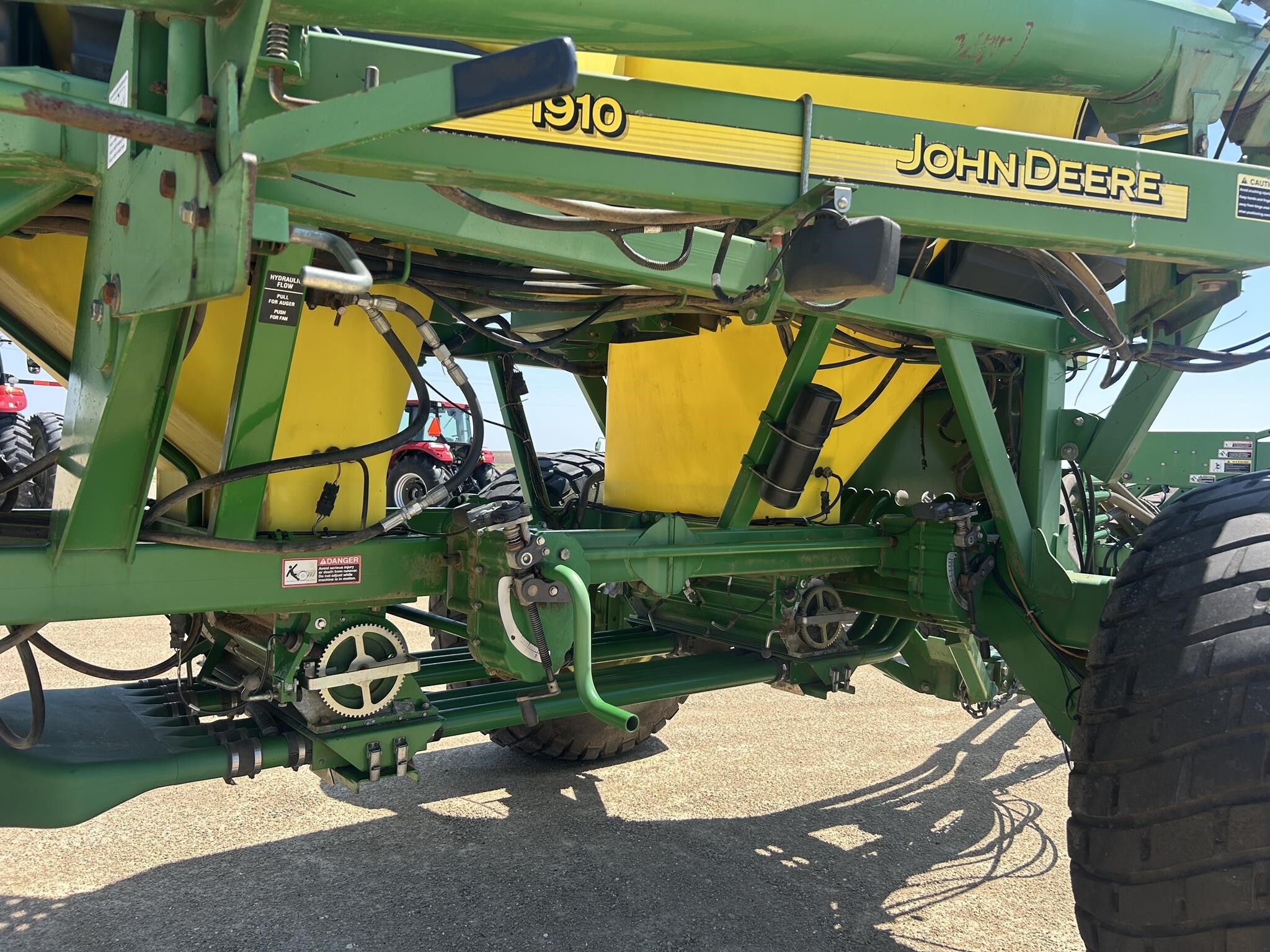  John Deere 1890 CCS Air Seeder