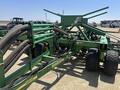  John Deere 1890 CCS Air Seeder