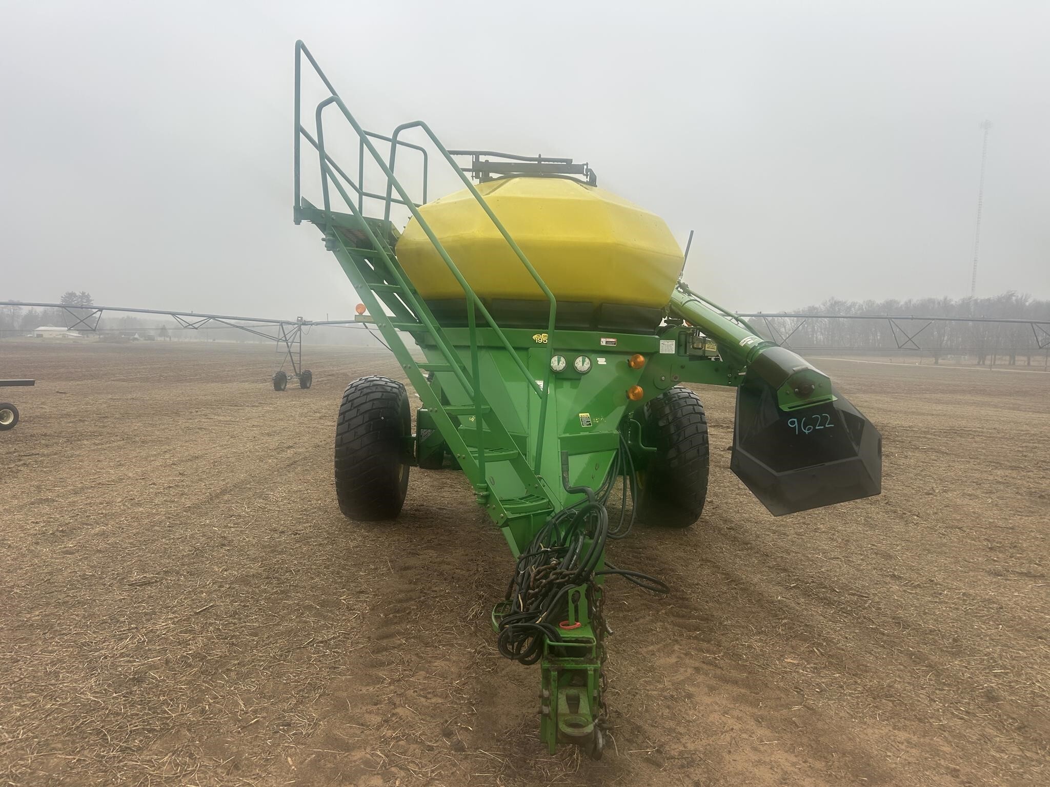  John Deere 1890 CCS Air Seeder
