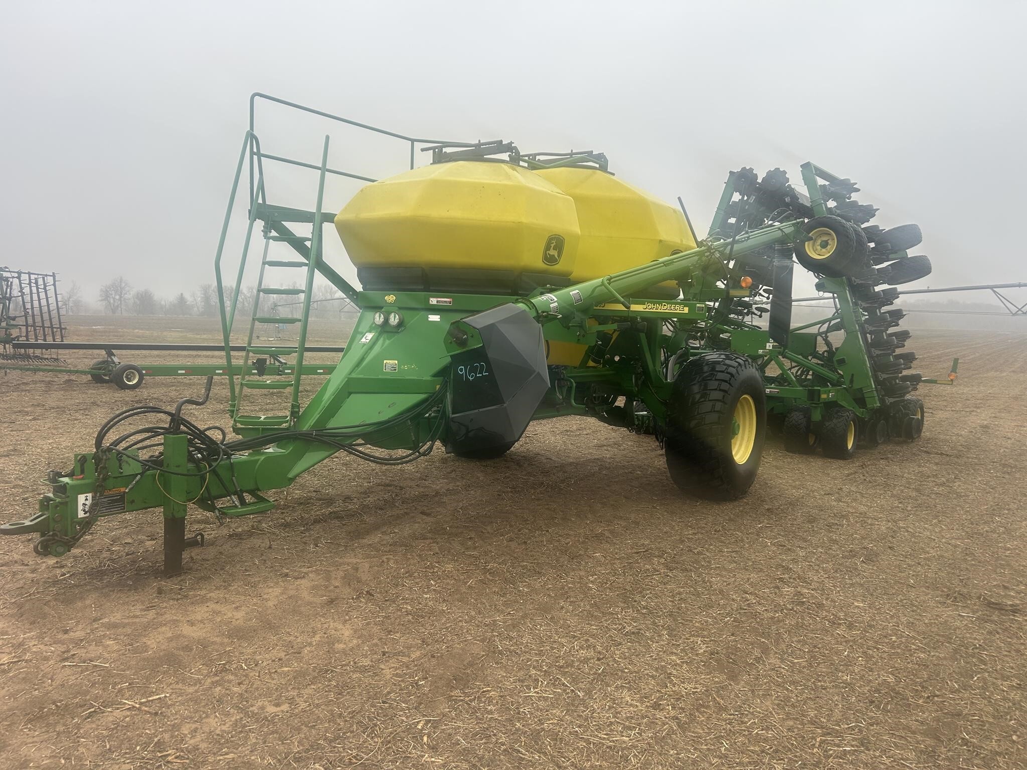  John Deere 1890 CCS Air Seeder