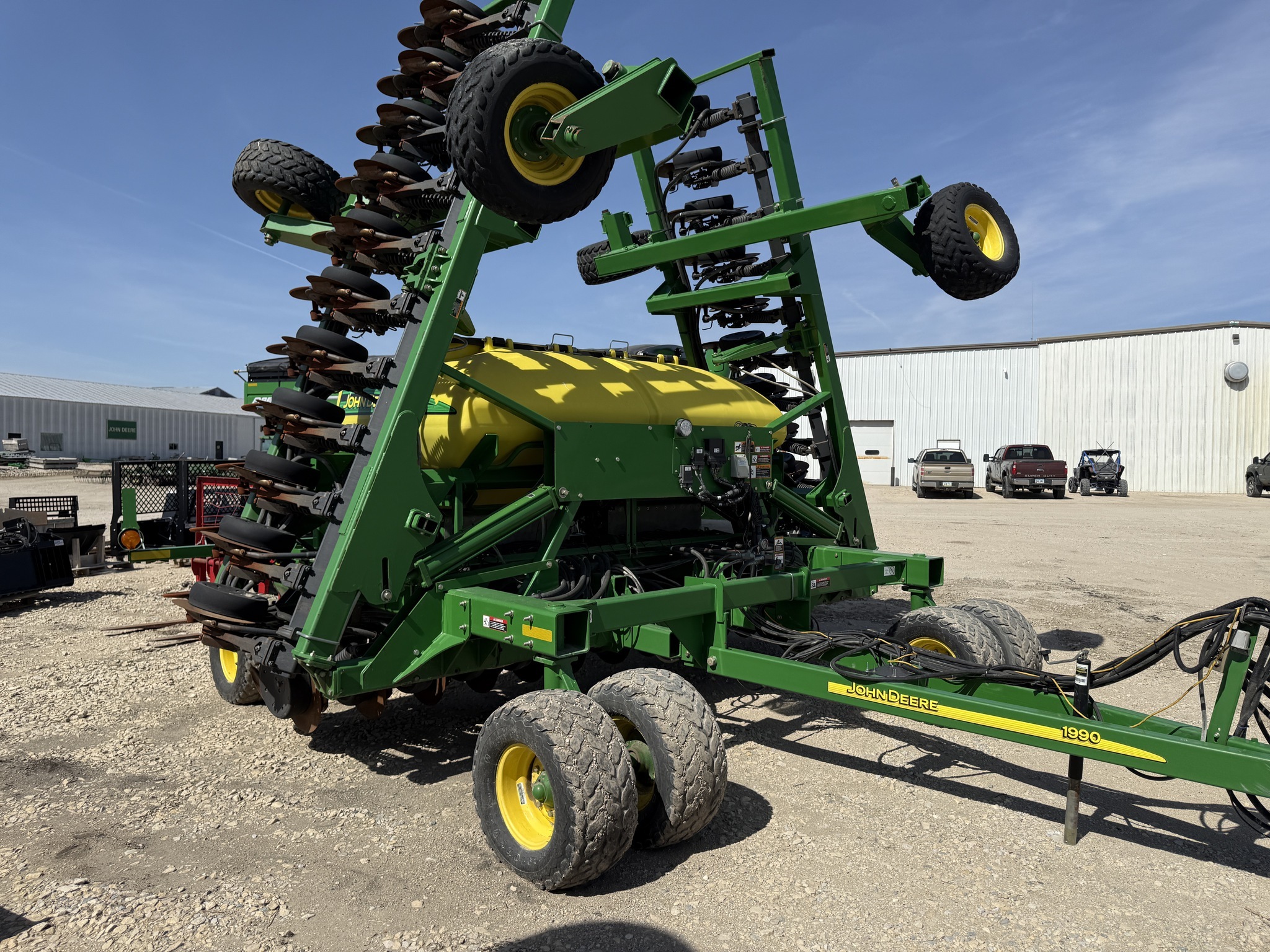 2010 John Deere 1990 Air Seeder