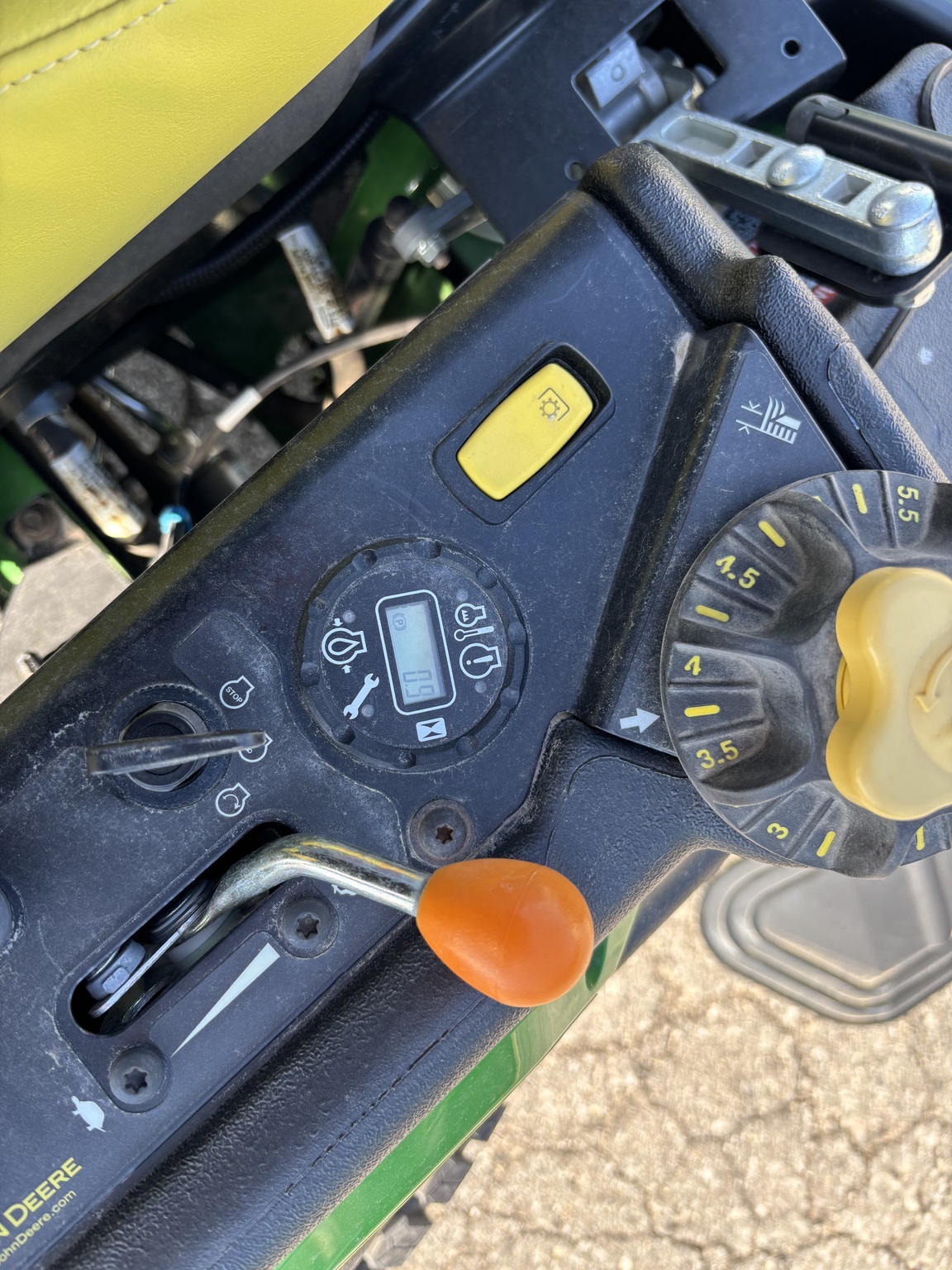 2023 John Deere Z930R Lawn Mower