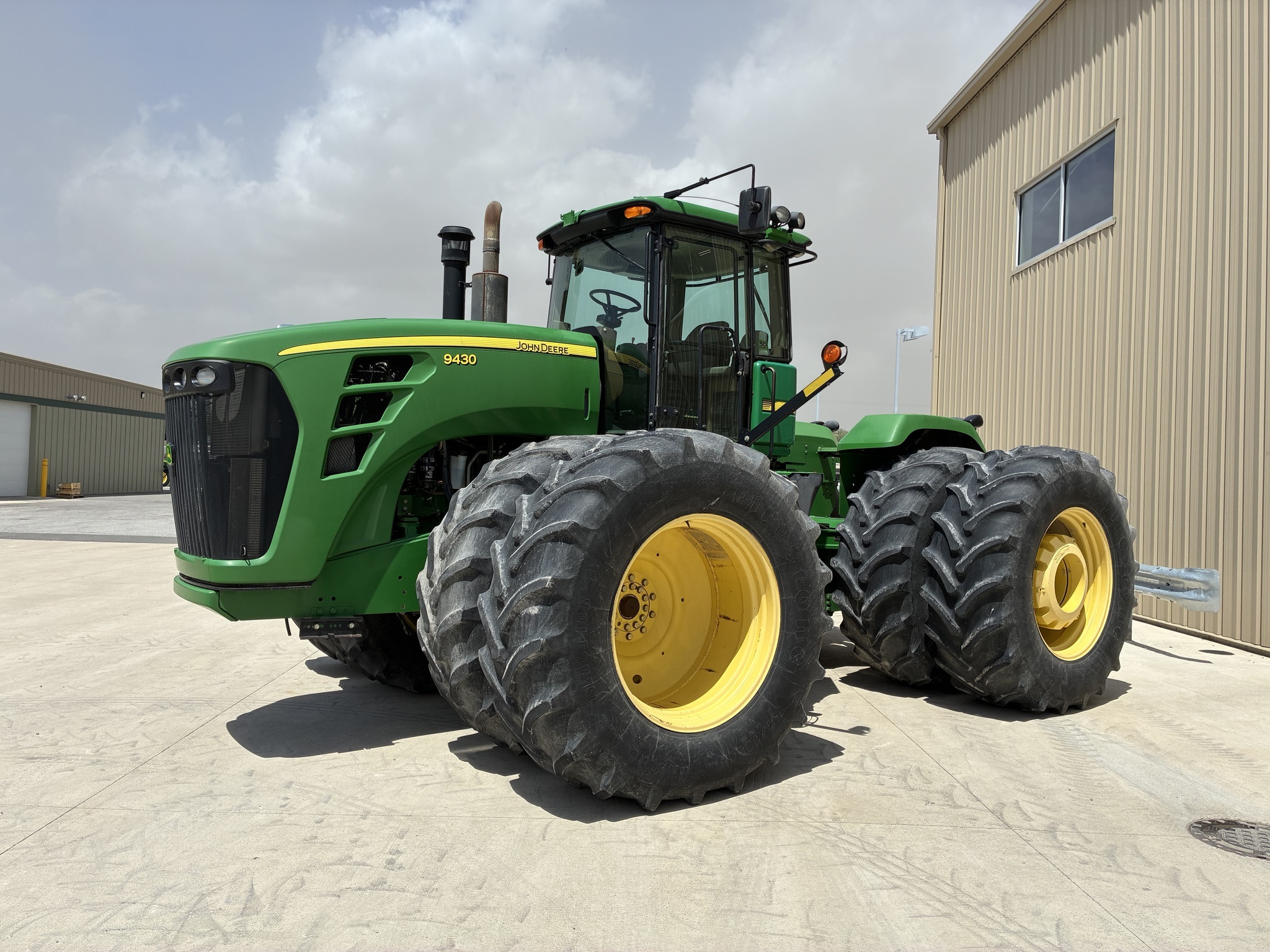 2009 John Deere 9430 Tractor