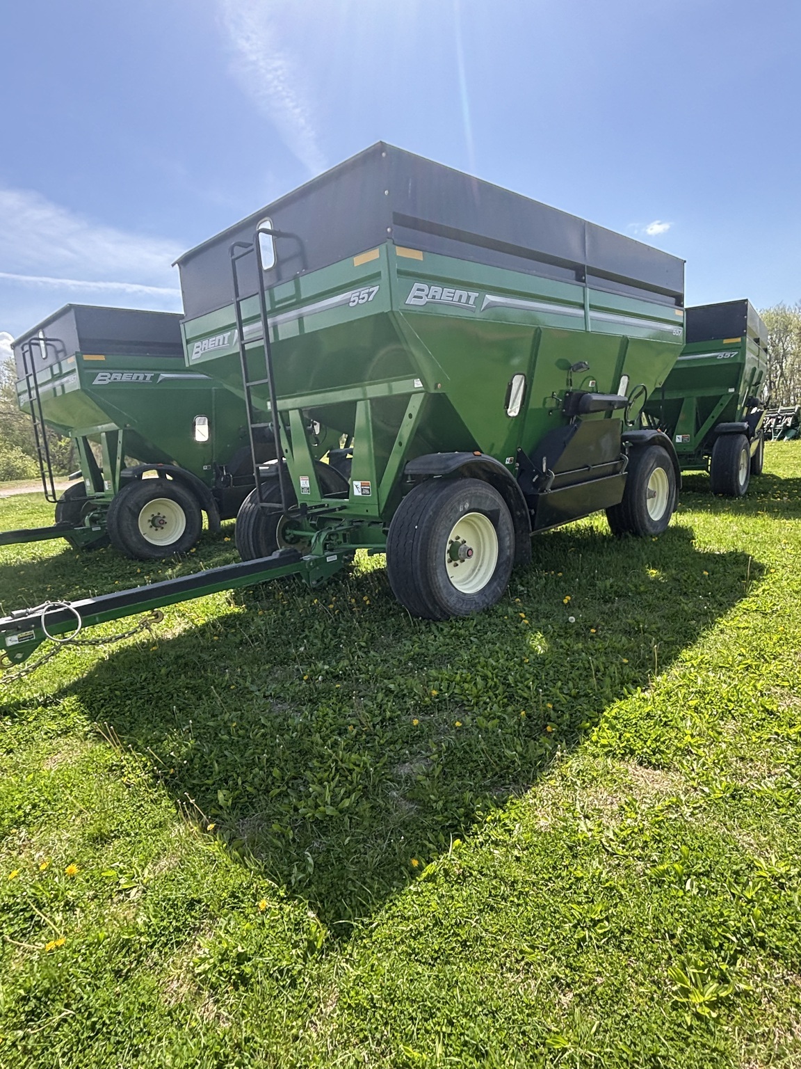  Brent 557 Gravity Wagon