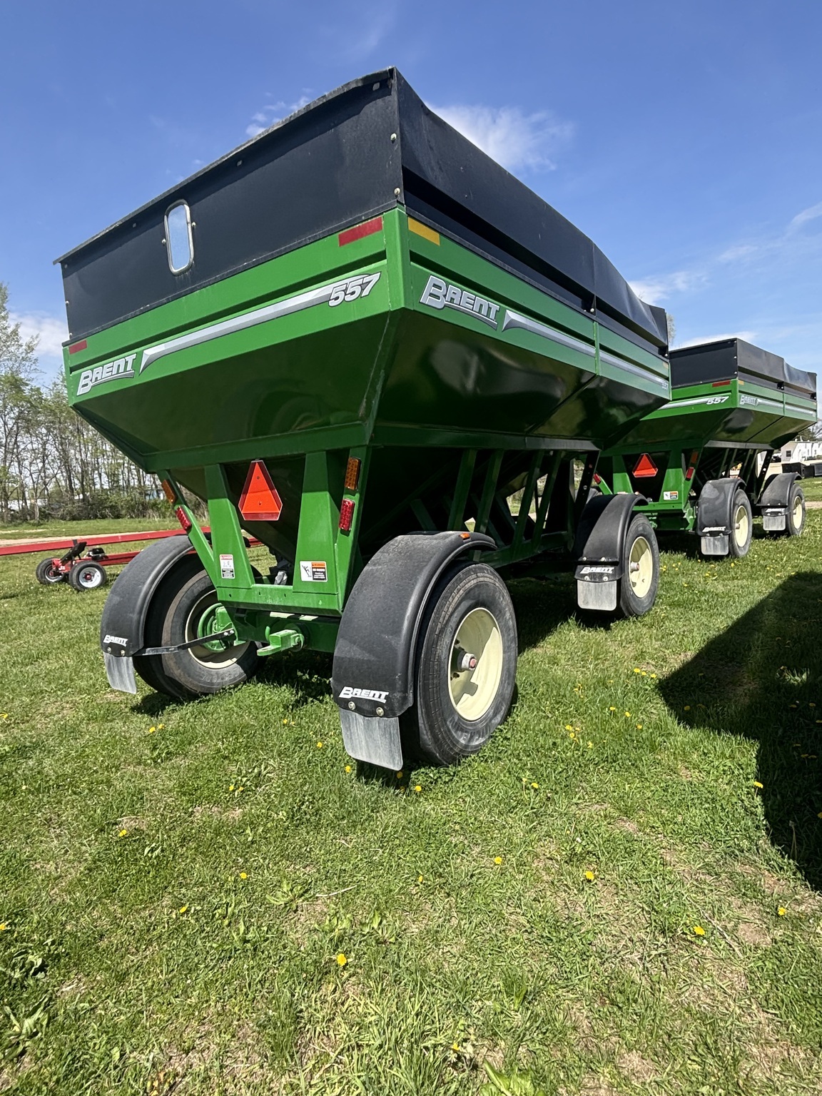  Brent 557 Gravity Wagon