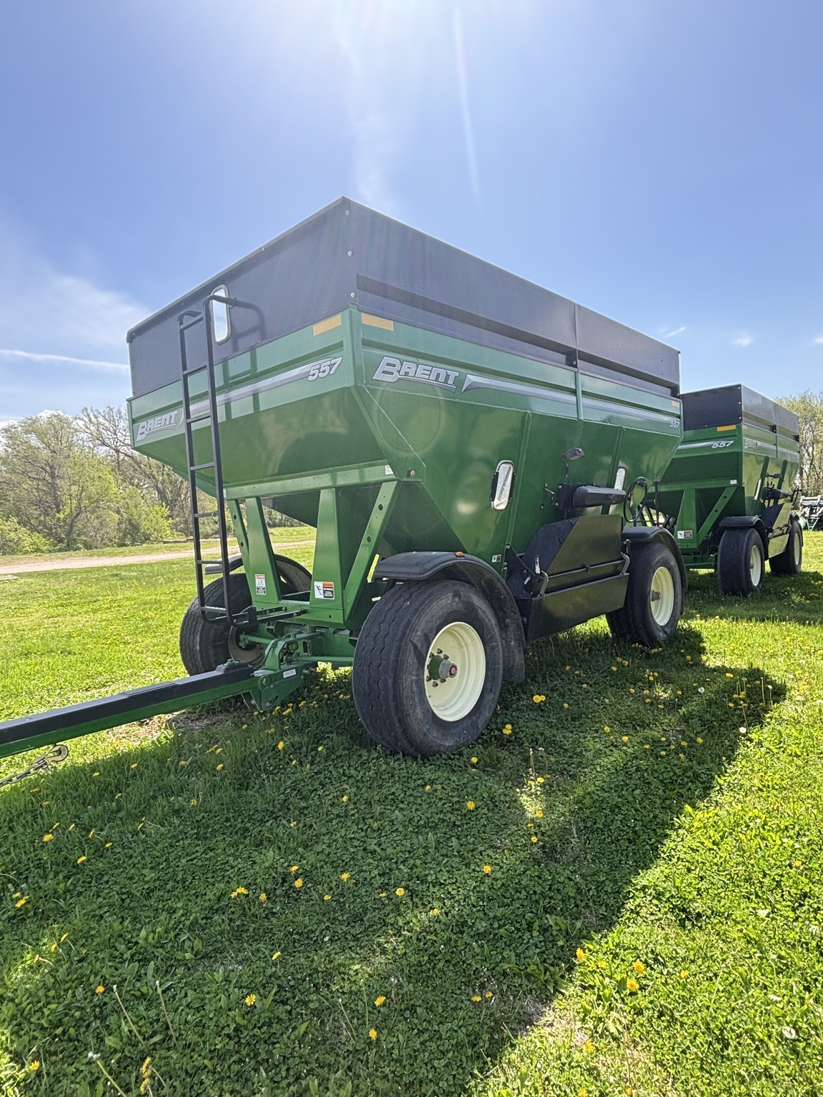  Brent 557 Gravity Wagon