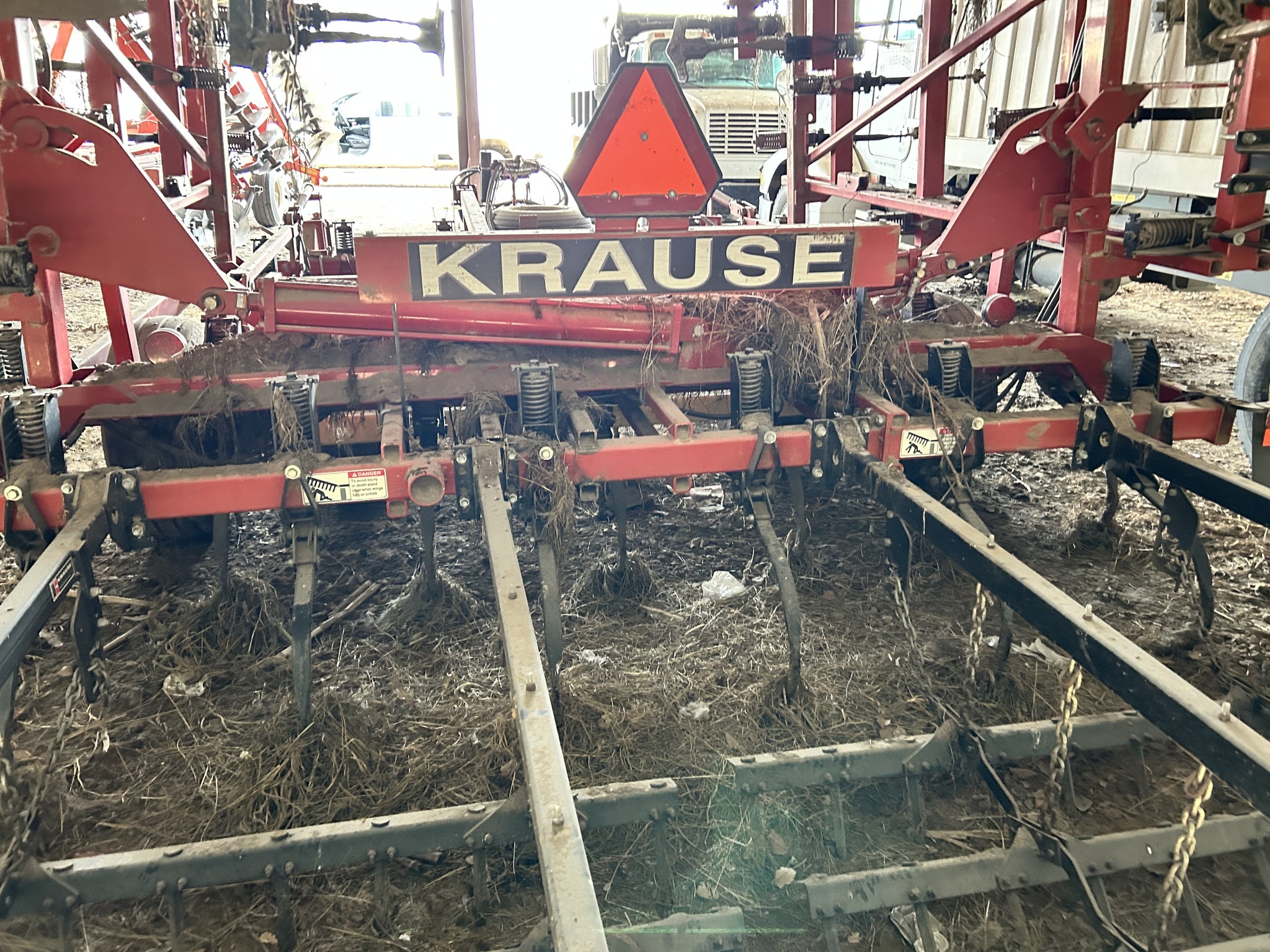 2010 Krause 5635-46 Field Cultivator