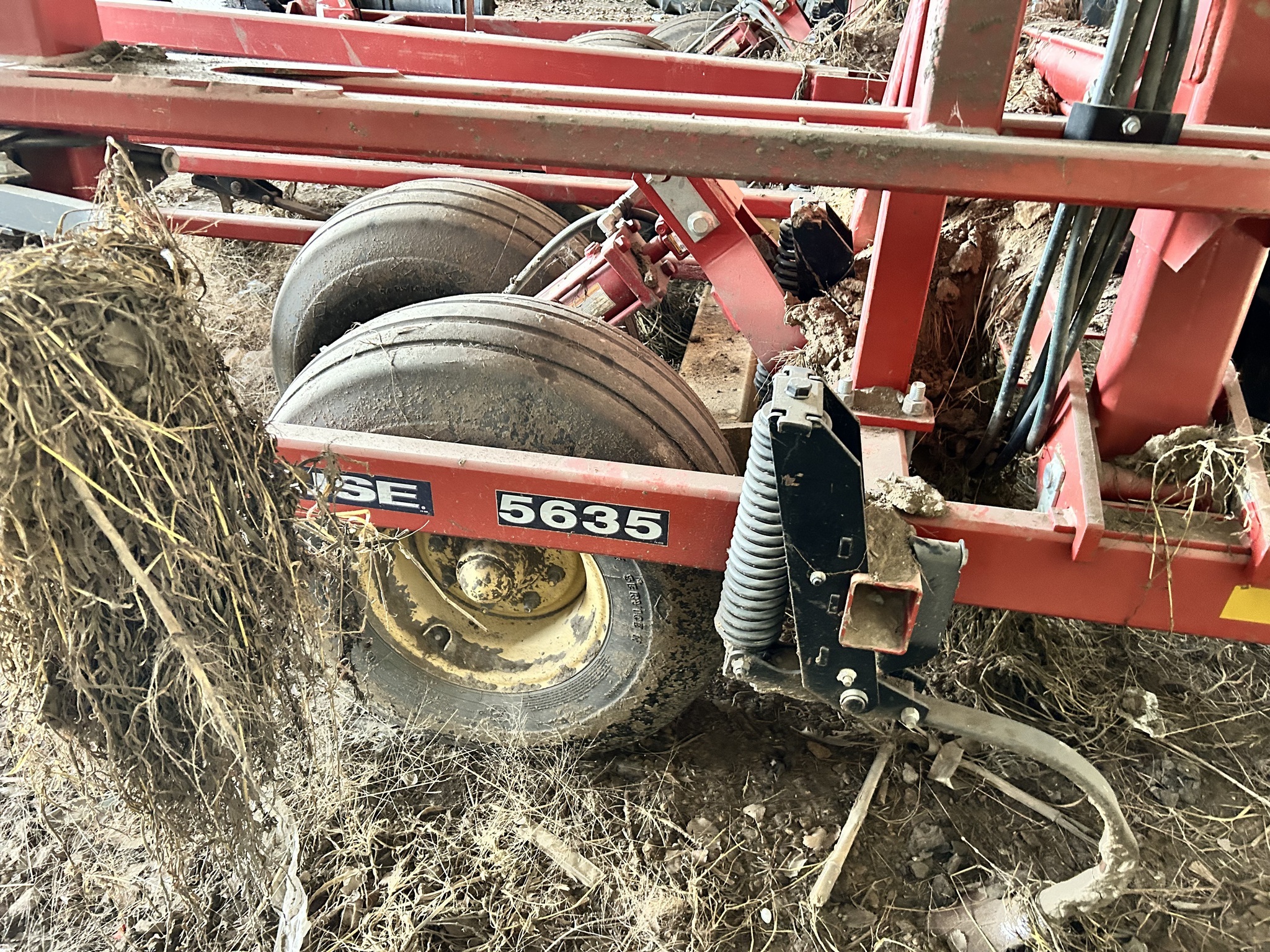 2010 Krause 5635-46 Field Cultivator
