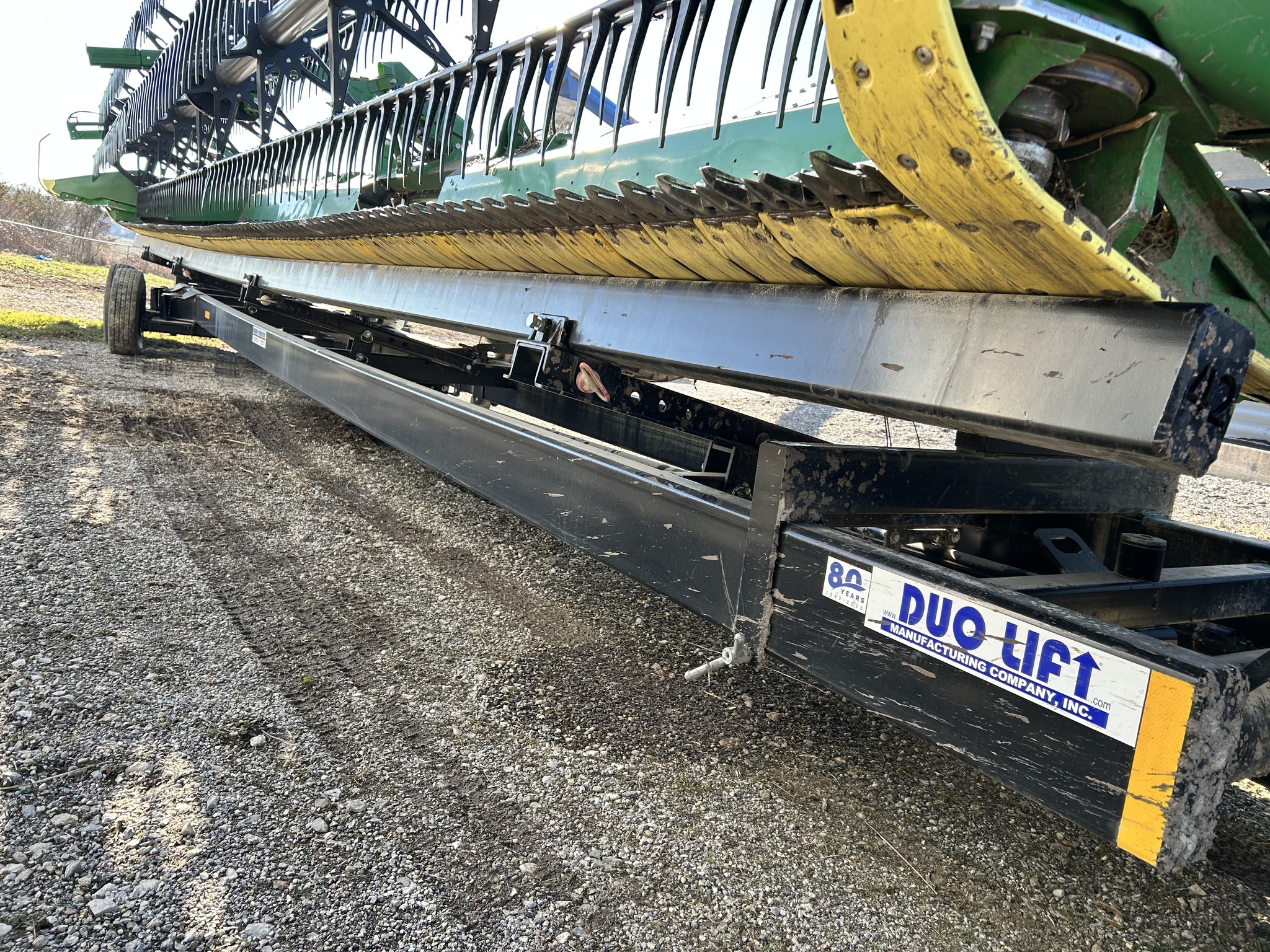 2023 John Deere HD40F Platform