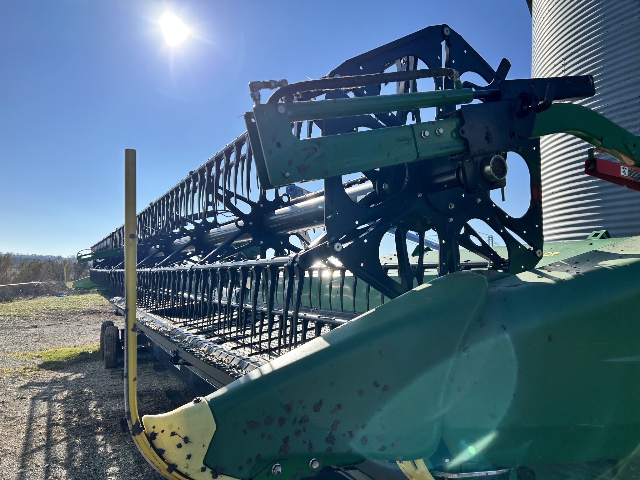 2023 John Deere HD40F Platform