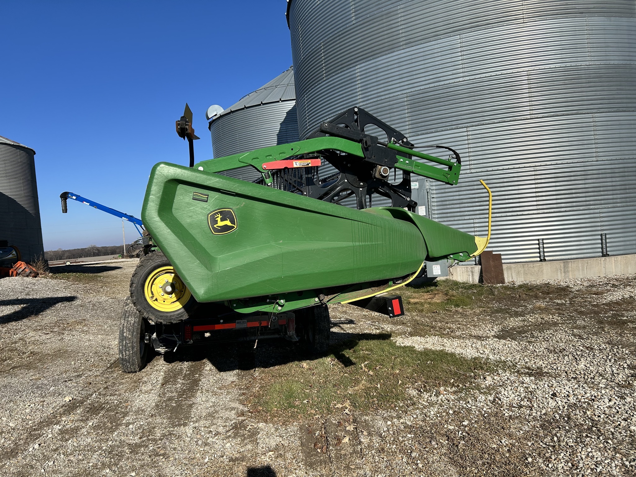 2023 John Deere HD40F Platform