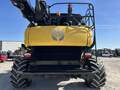 2018 New Holland CR8.90 Combine