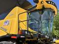 2018 New Holland CR8.90 Combine