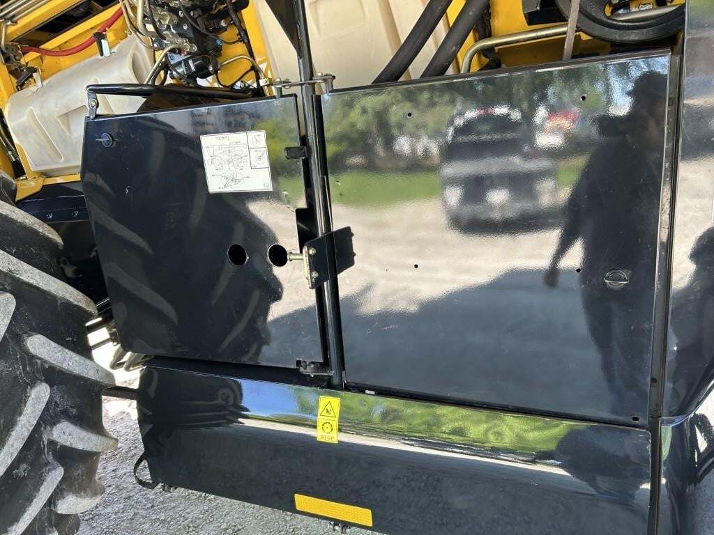 2018 New Holland CR8.90 Combine