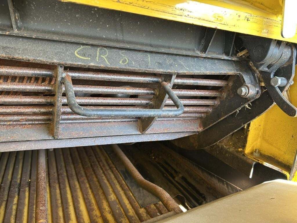 2018 New Holland CR8.90 Combine