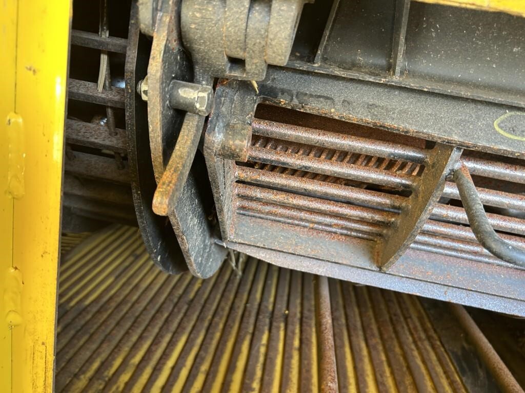2018 New Holland CR8.90 Combine