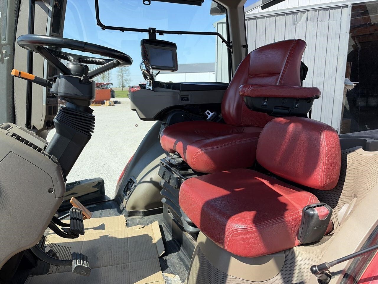 2011 Case IH Magnum 340 Tractor