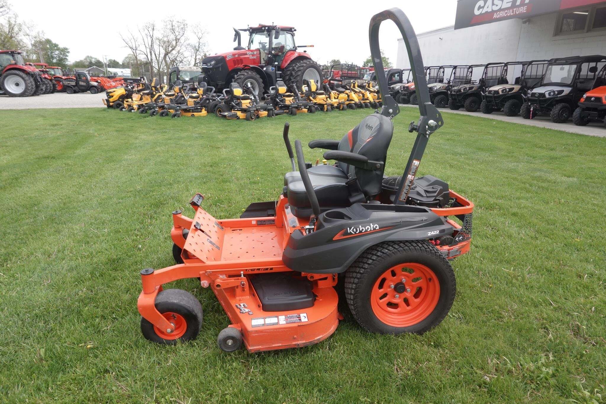 2021 Kubota Z422 Lawn Mower