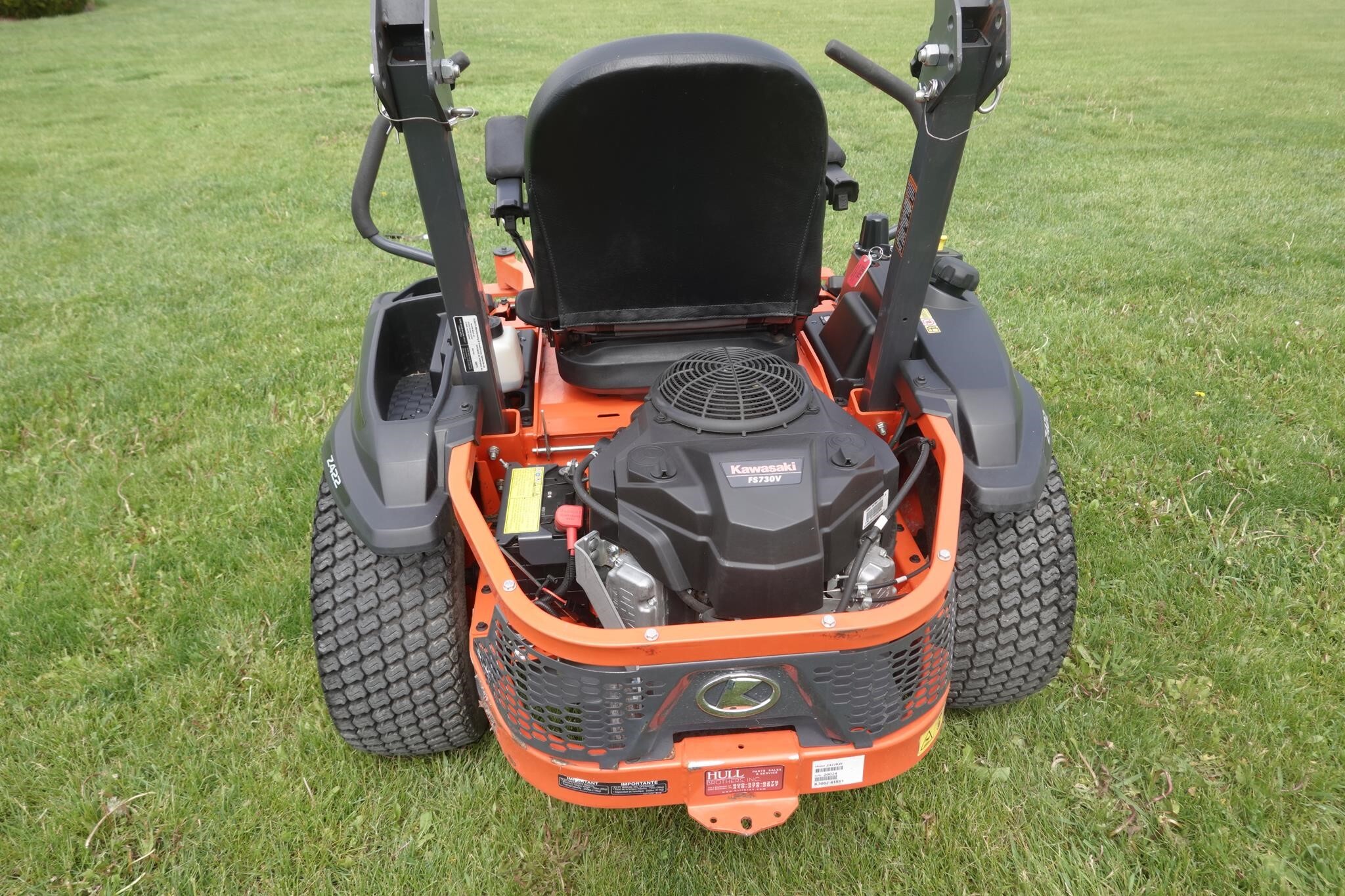 2021 Kubota Z422 Lawn Mower
