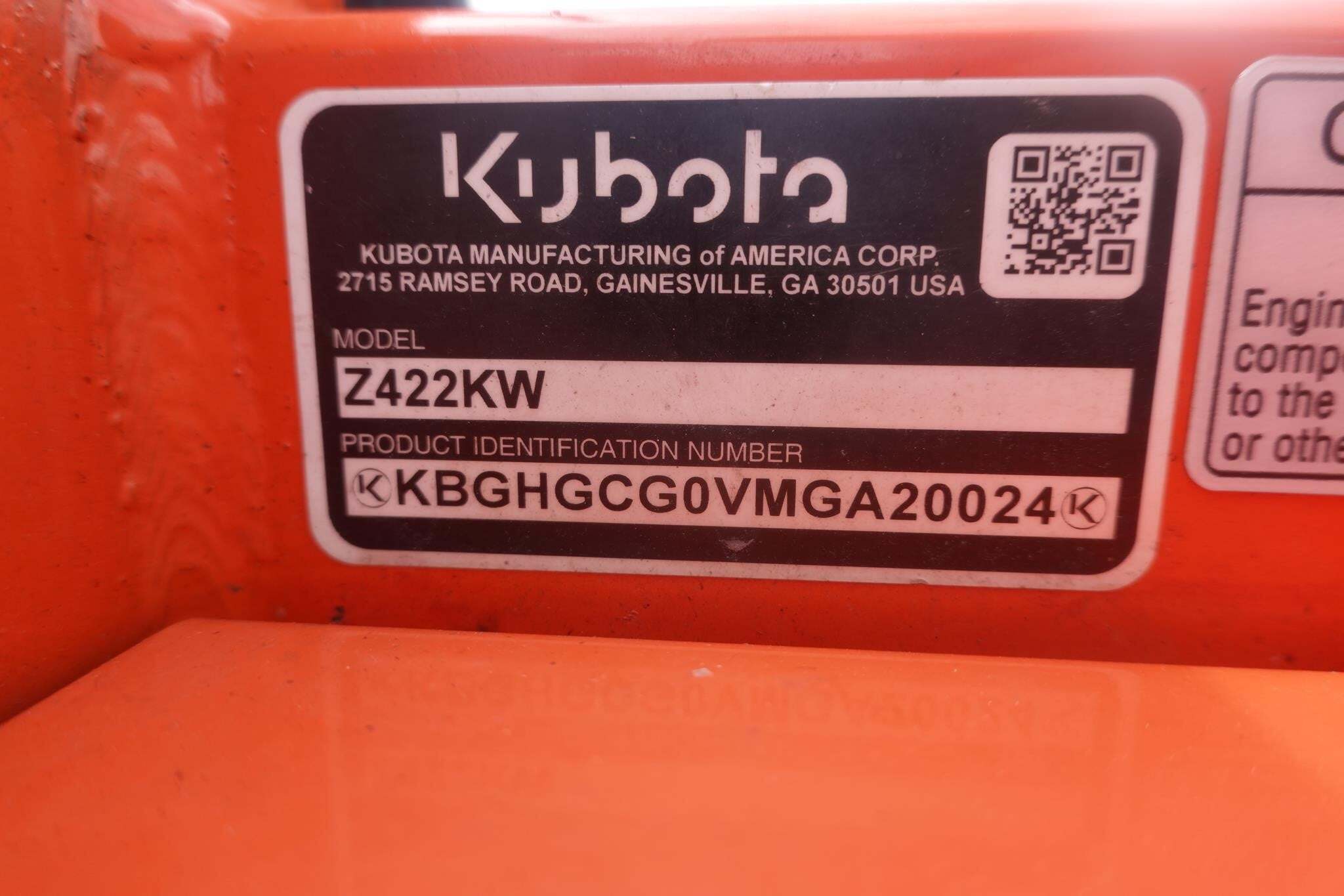 2021 Kubota Z422 Lawn Mower