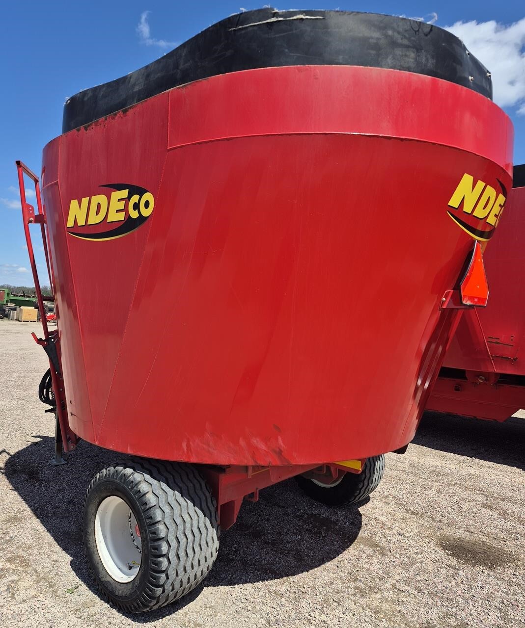 2020 NDE S600 Feed Wagon