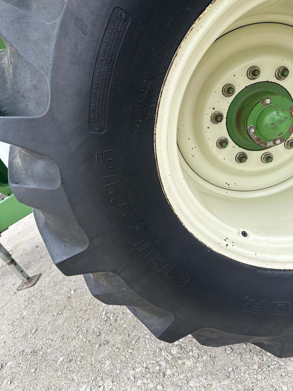  Ficklin CA9600 Grain Cart