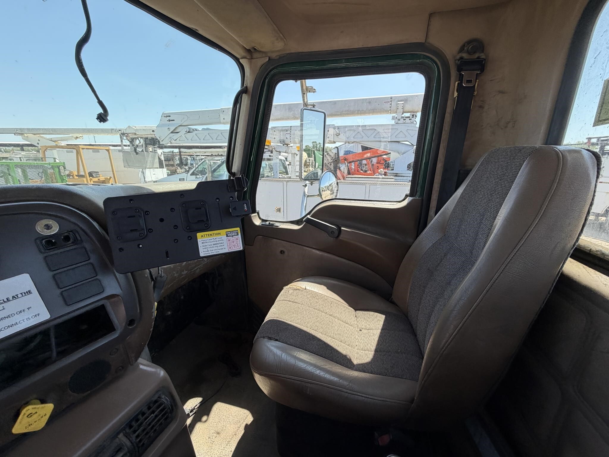 2007 Mack Granite CV713 Dump Trucks/Trailer