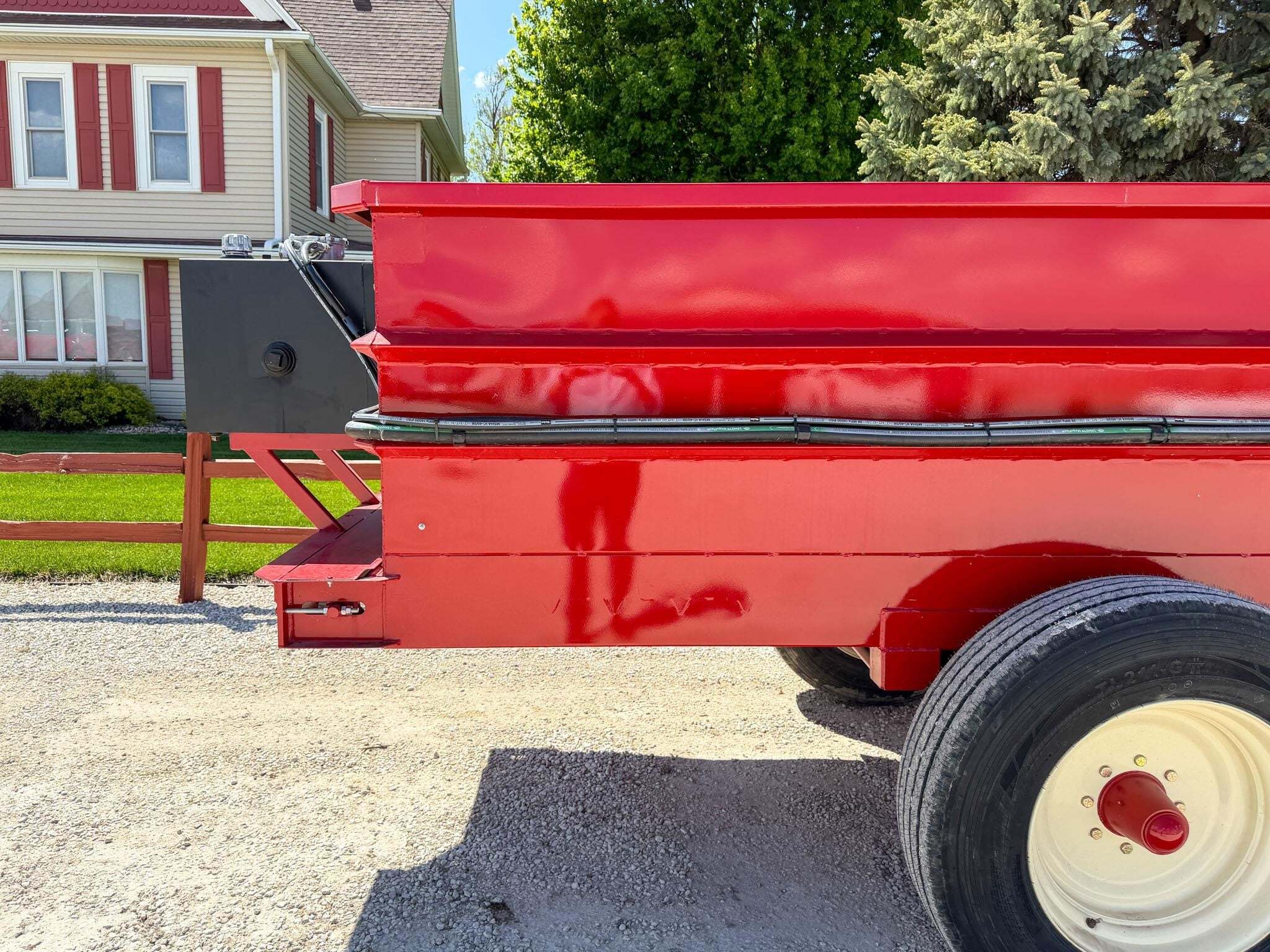 2026 Kelly Ryan 5x12 Grinders and Mixer