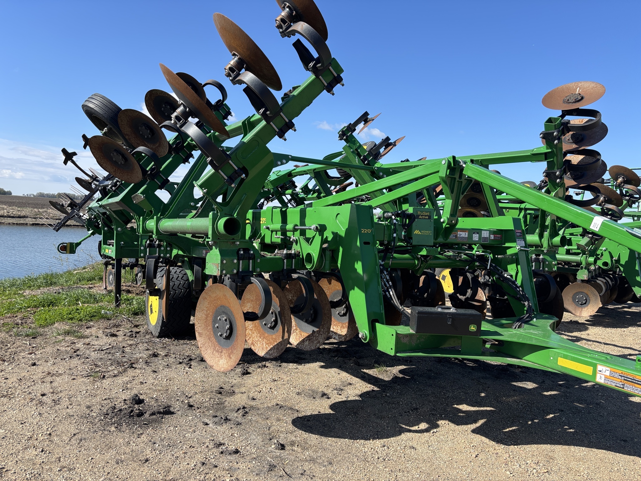 2025 John Deere 2730 Disk Chisel