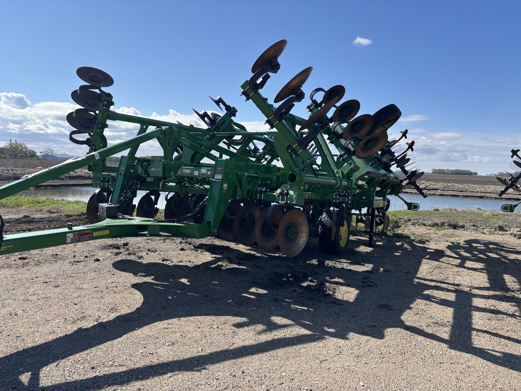 2025 John Deere 2730 Disk Chisel
