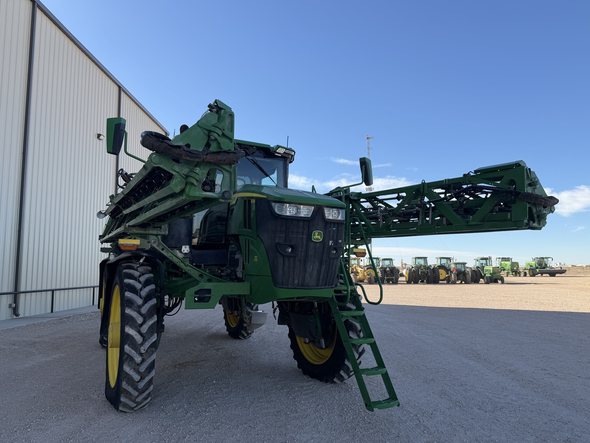 2023 John Deere 612R Self-Propelled Sprayer