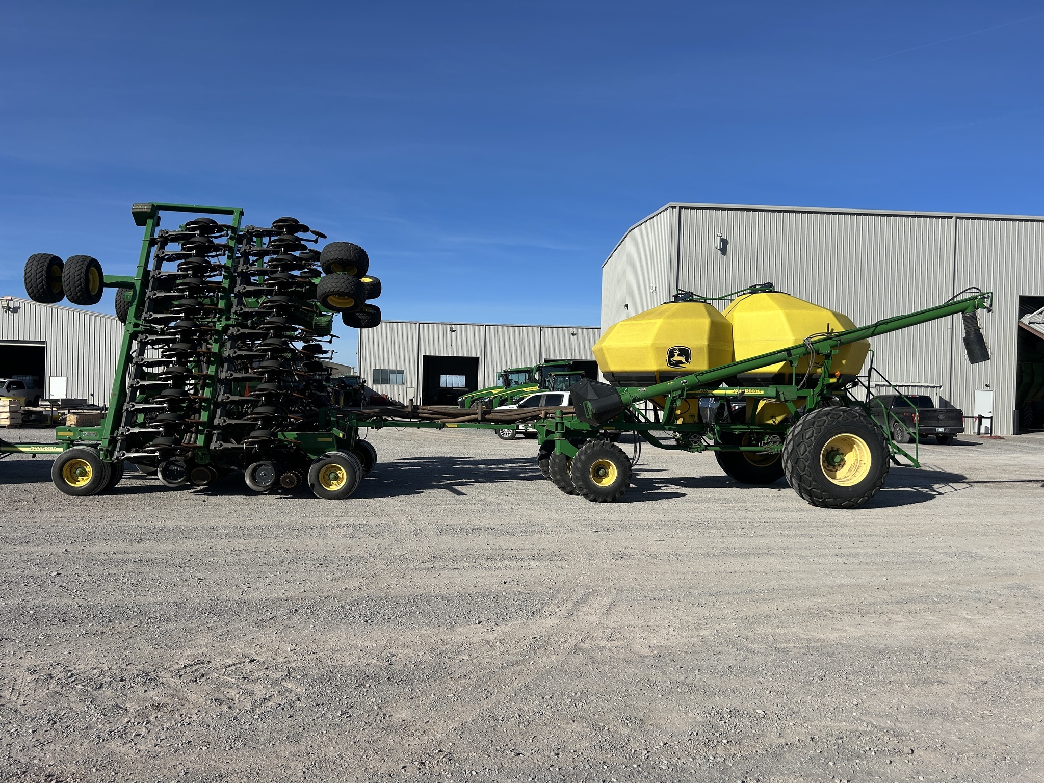2008 John Deere 1890 Air Seeder