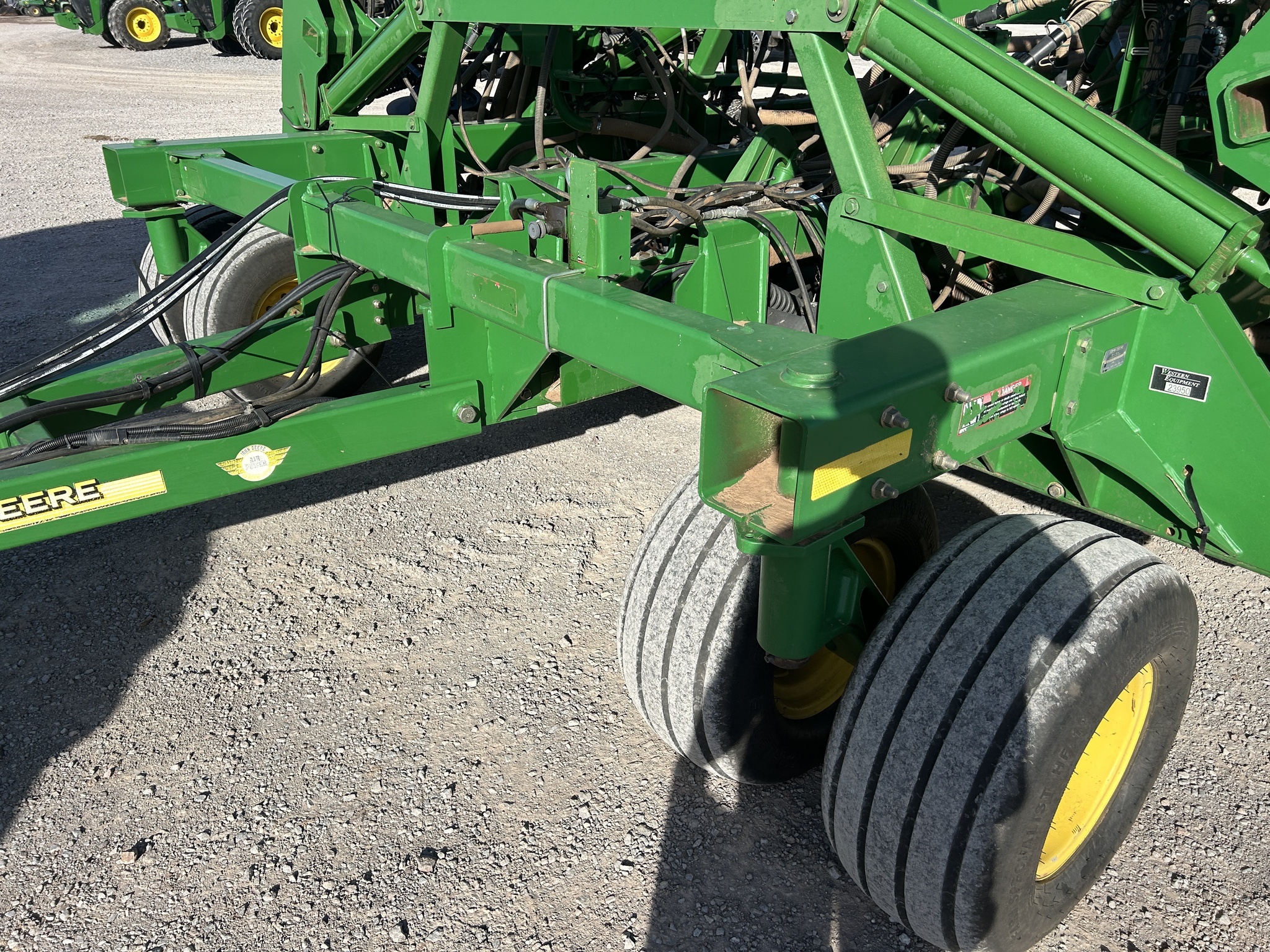 2008 John Deere 1890 Air Seeder