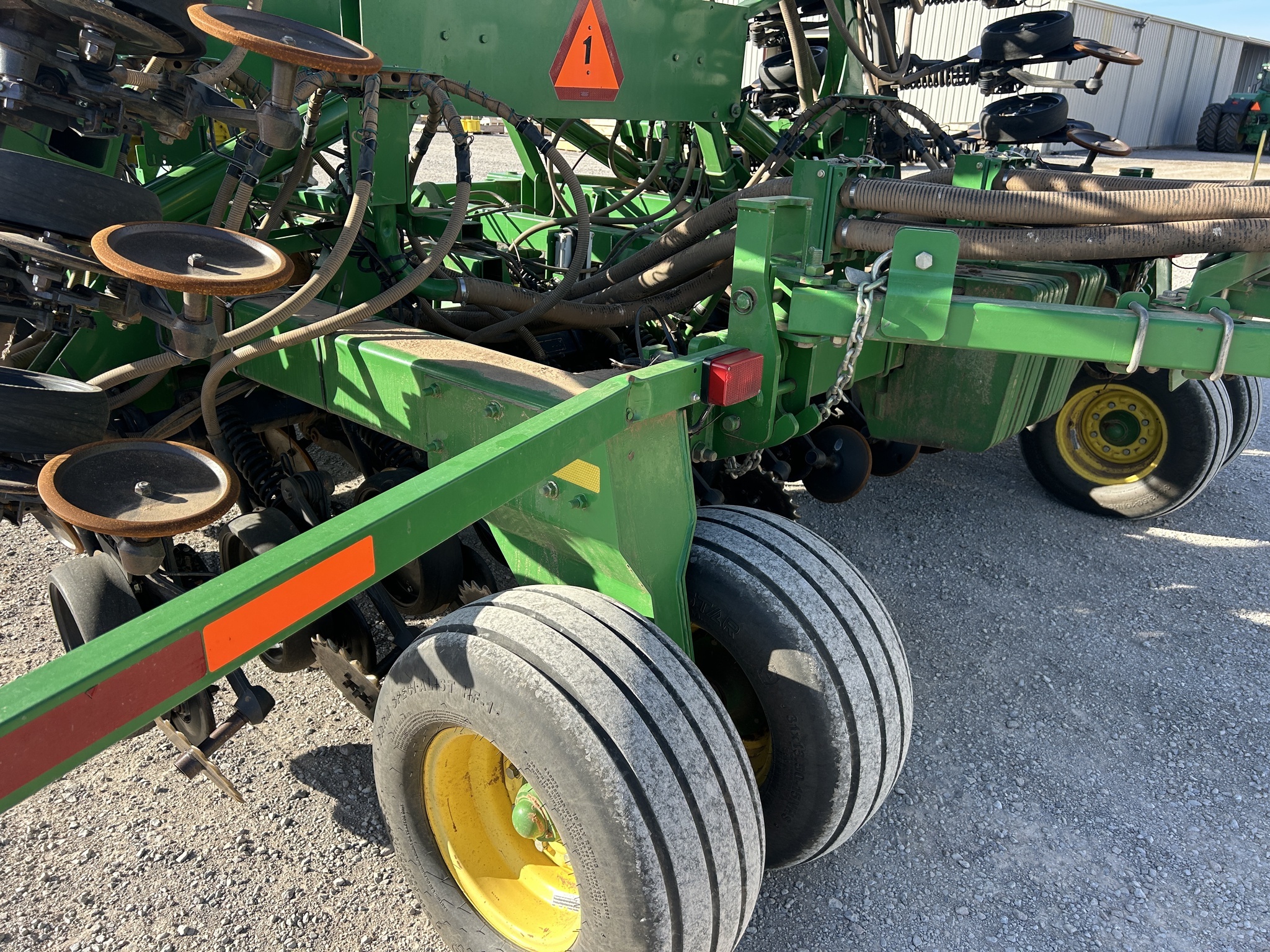 2008 John Deere 1890 Air Seeder