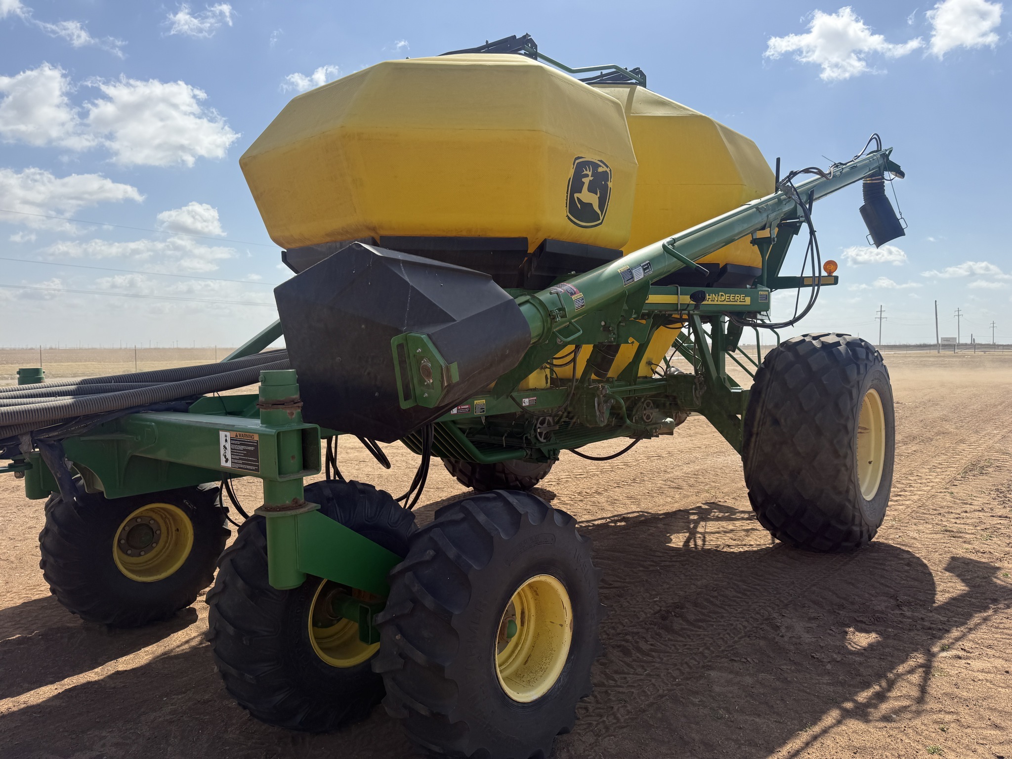 2008 John Deere 1890 Air Seeder