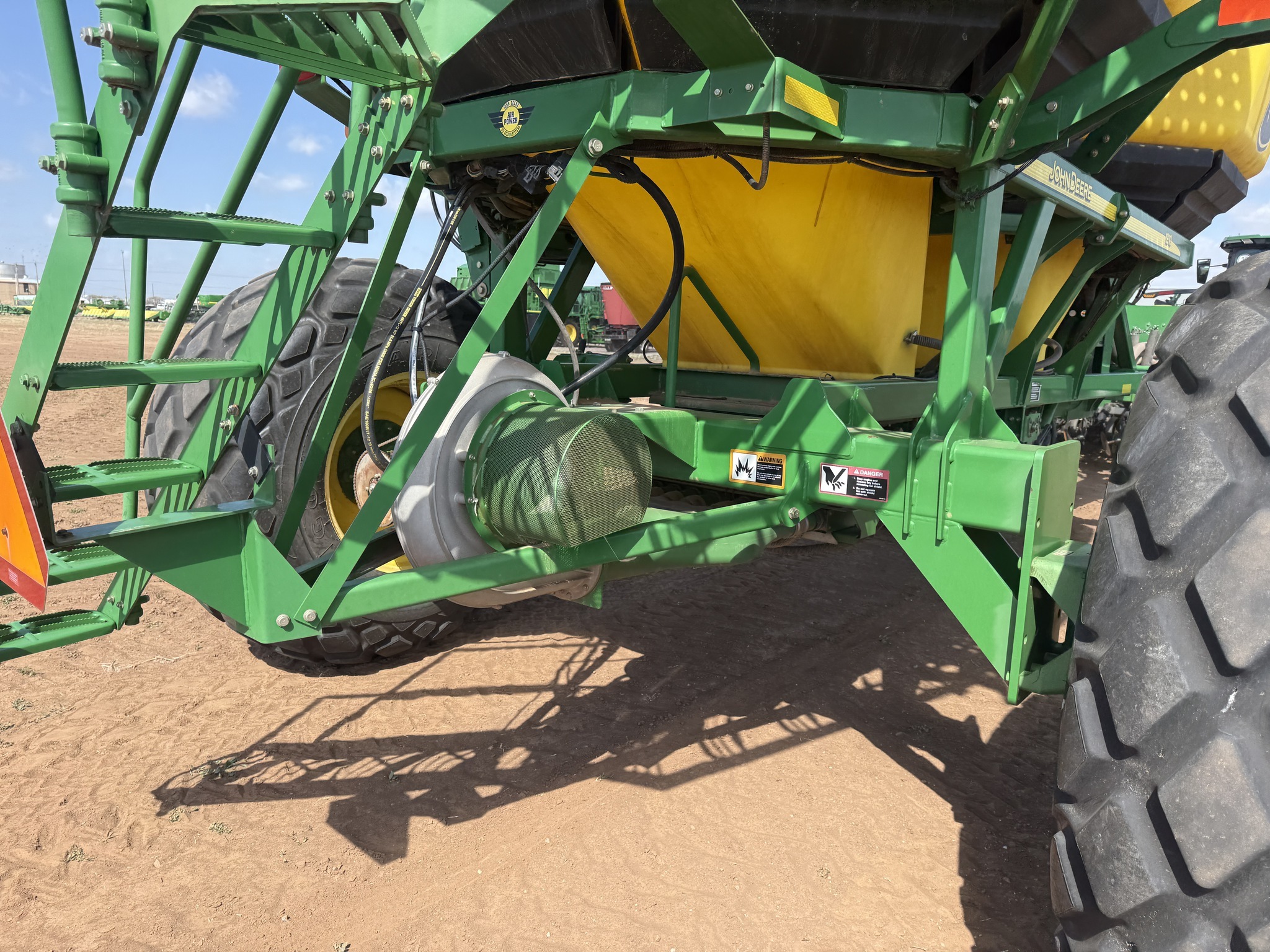 2008 John Deere 1890 Air Seeder