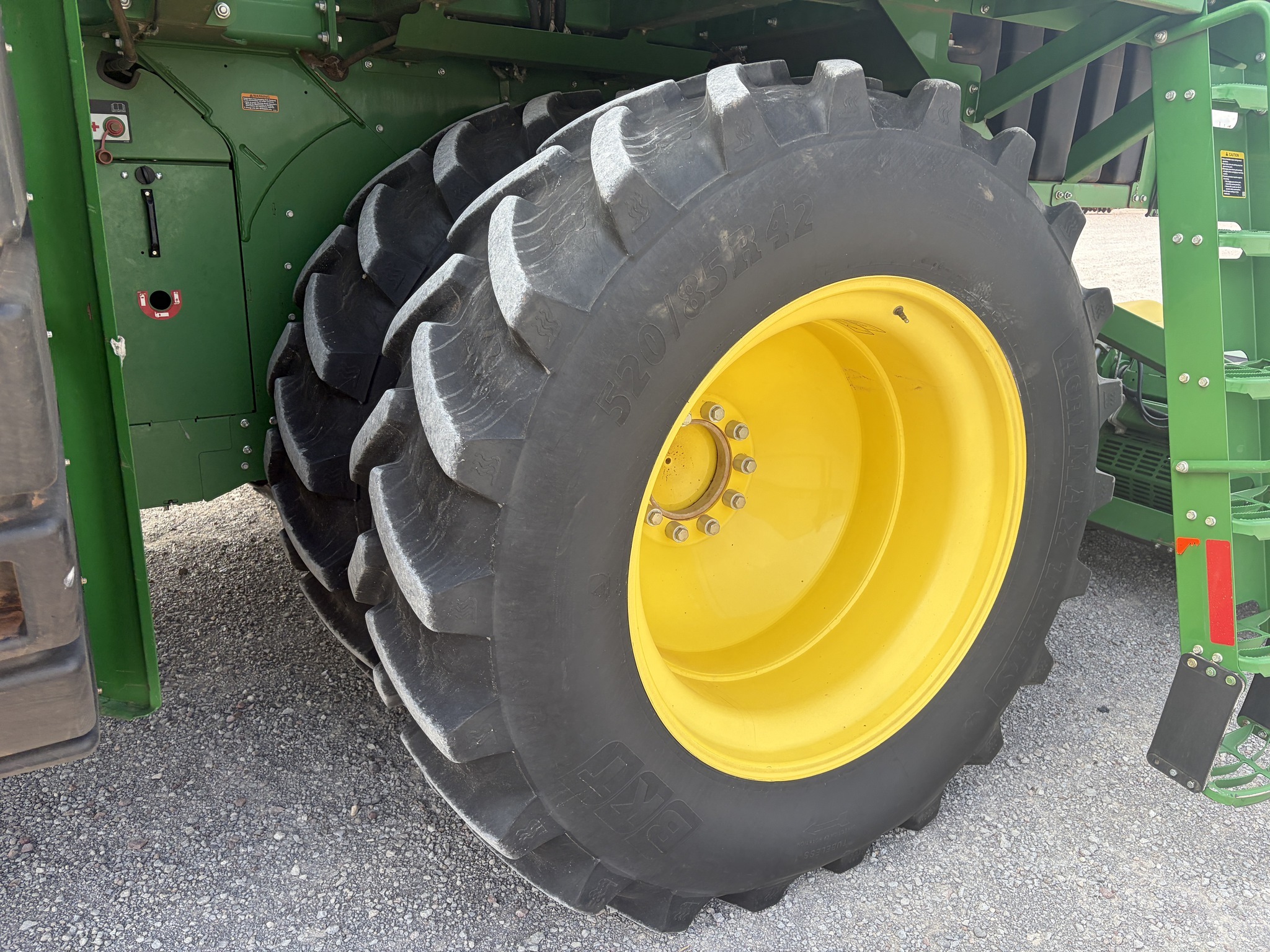 2019 John Deere CS690 Cotton Equipment
