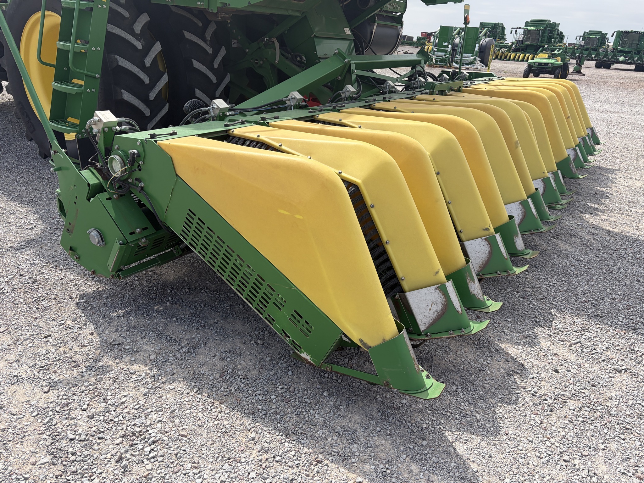 2019 John Deere CS690 Cotton Equipment