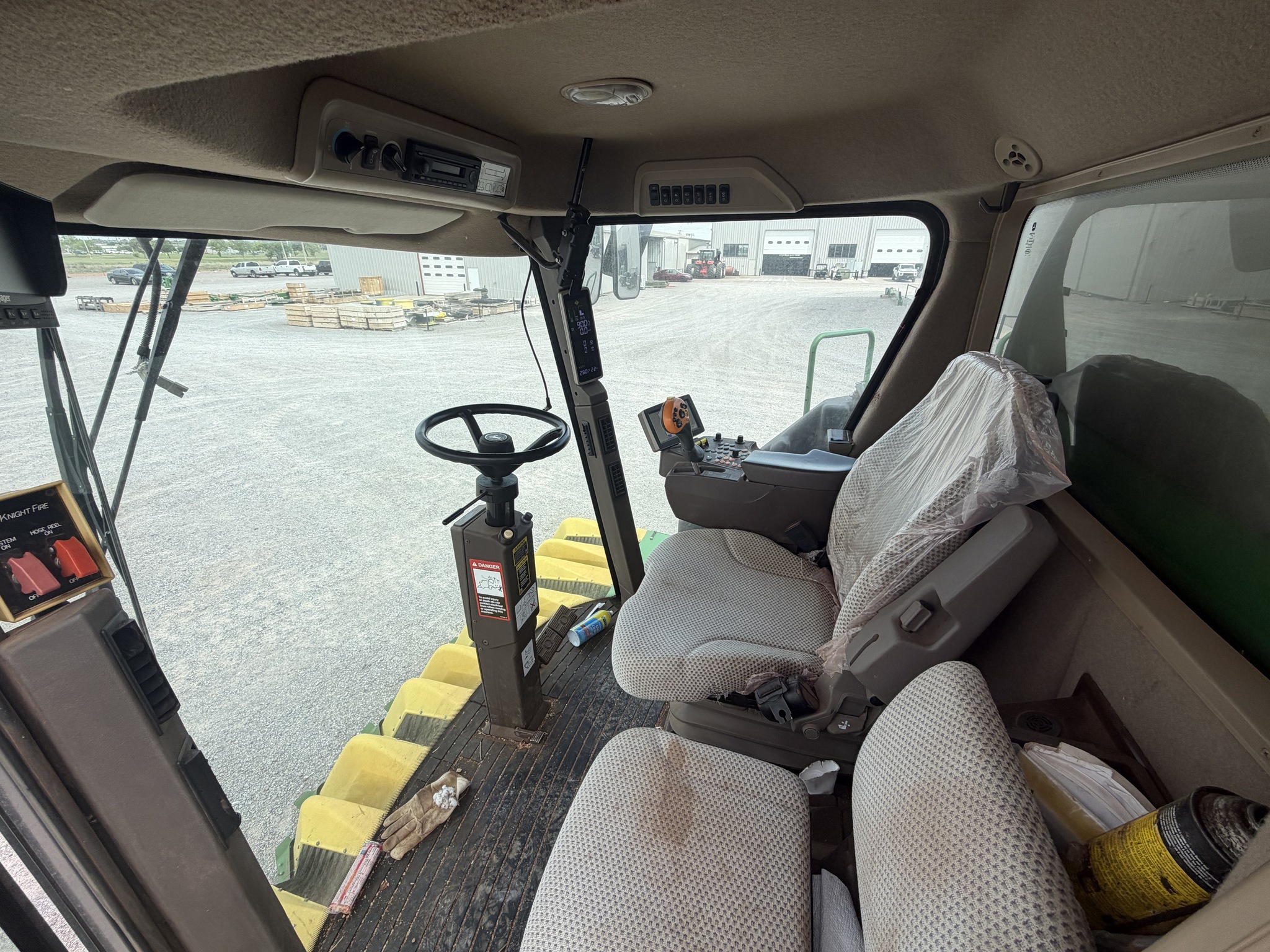2019 John Deere CS690 Cotton Equipment