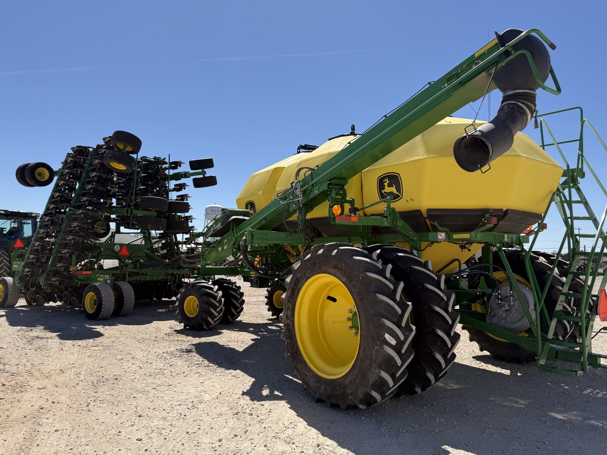 2024 John Deere N560 Air Seeder