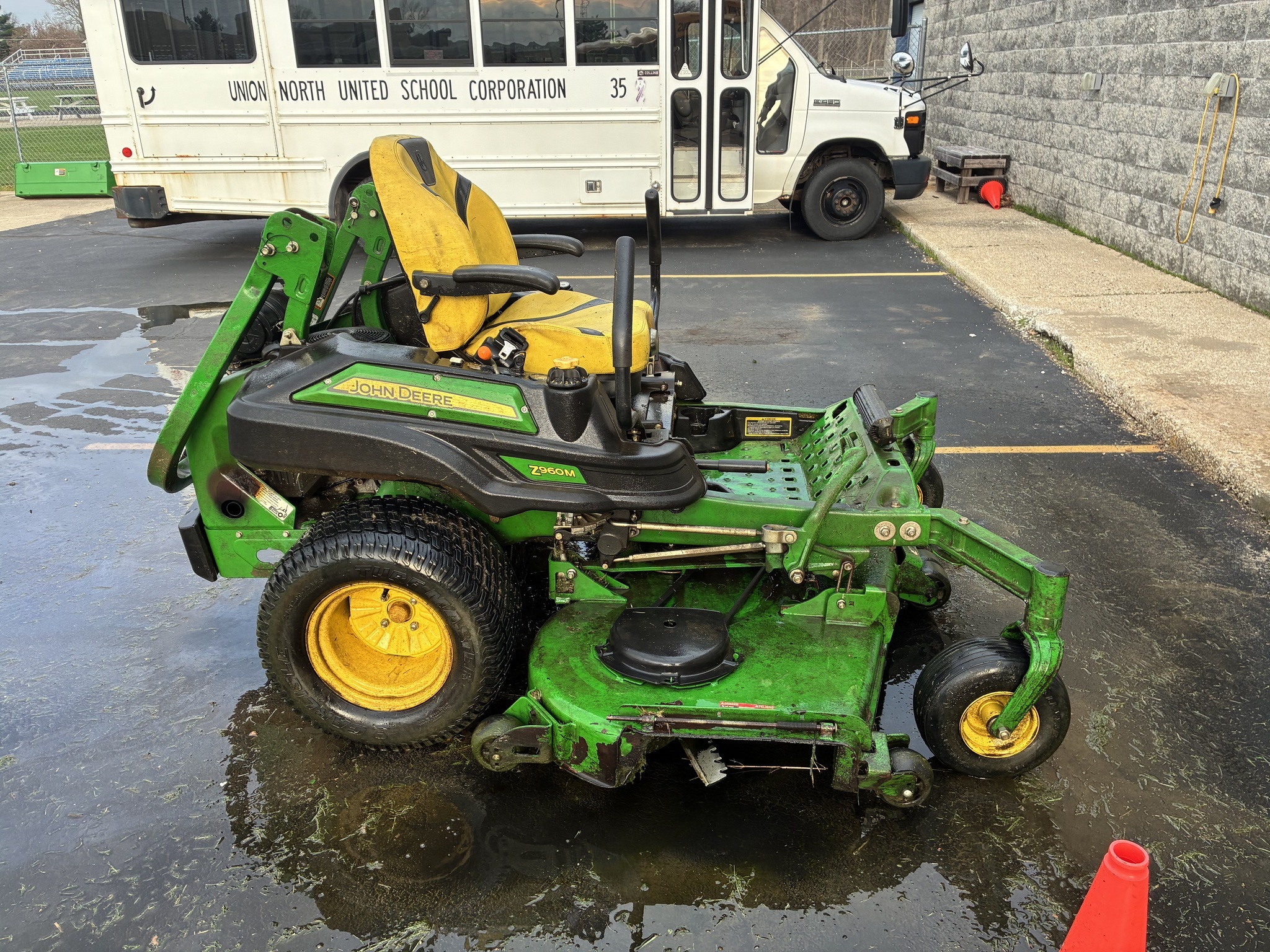 2020 John Deere Z960M Lawn Mower