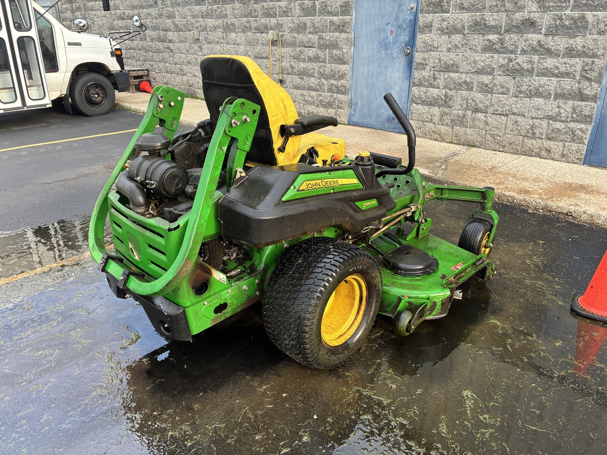 2020 John Deere Z960M Lawn Mower