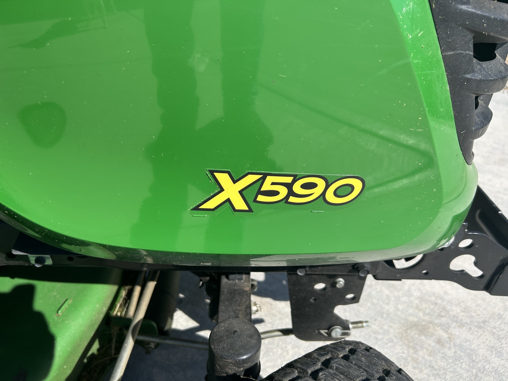 2023 John Deere X590 Lawn Mower