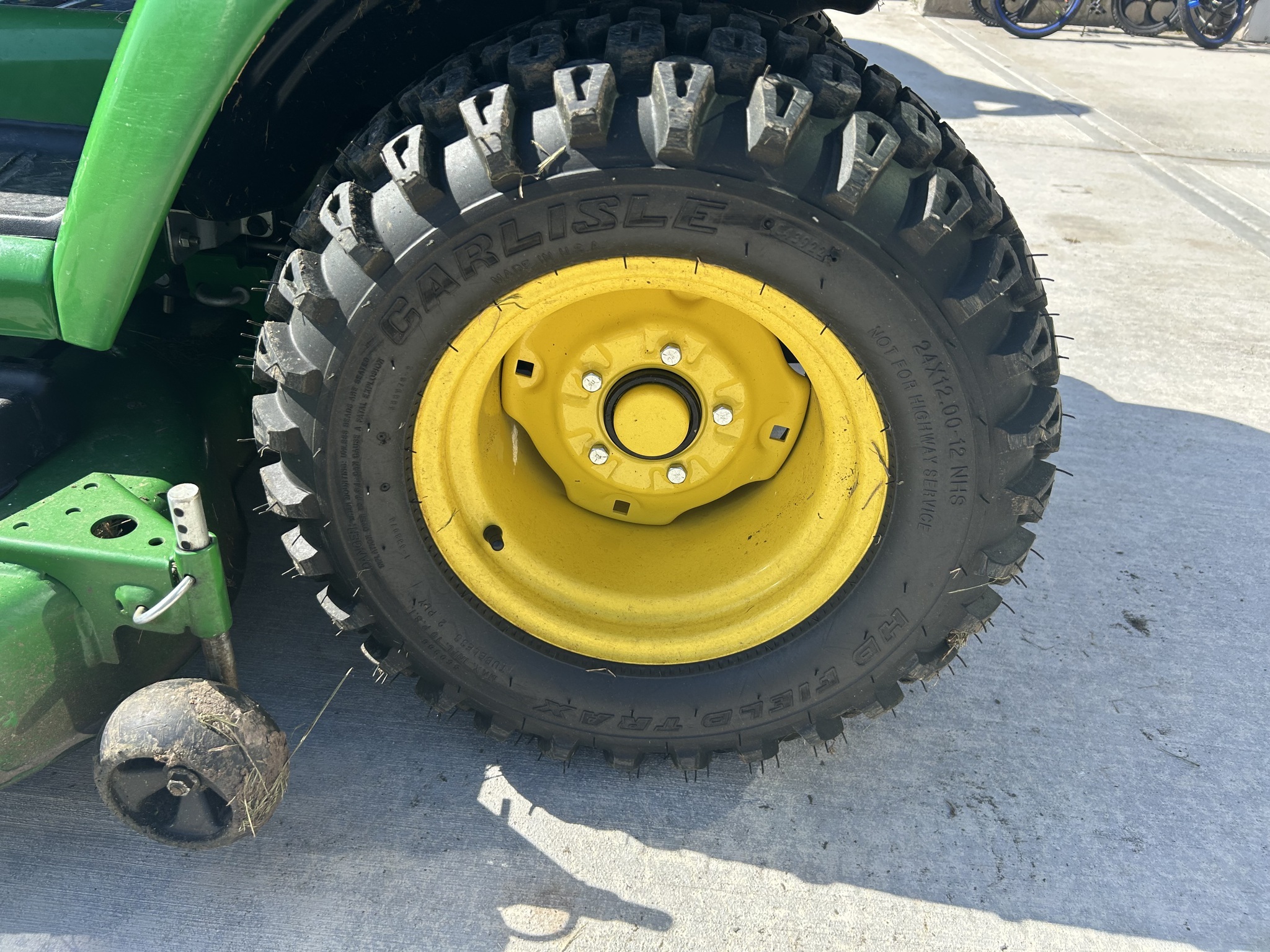 2023 John Deere X590 Lawn Mower
